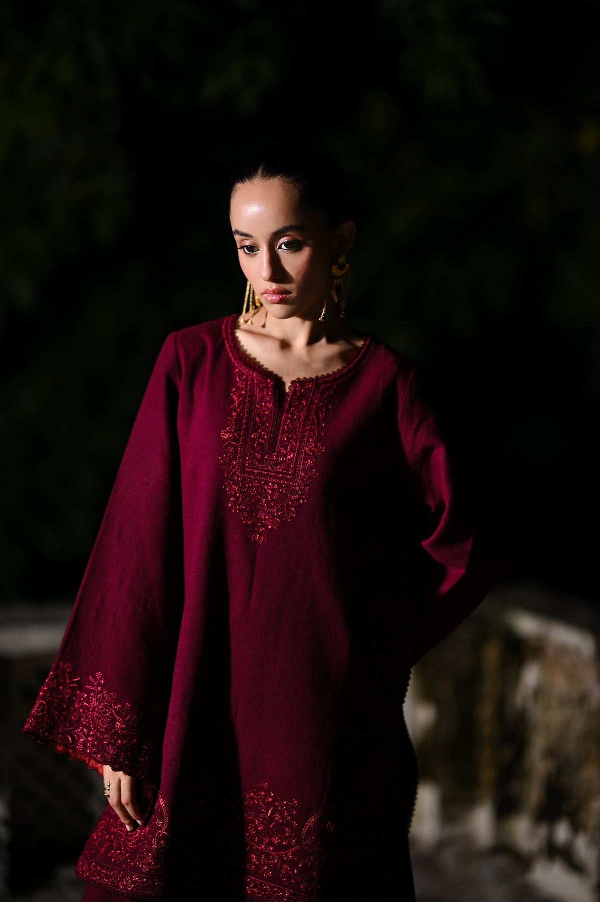 BURGUNDY LUXURY EMBROIDERED KARANDI 2PCS SET (NPA2-25315)-READY TO WEAR
