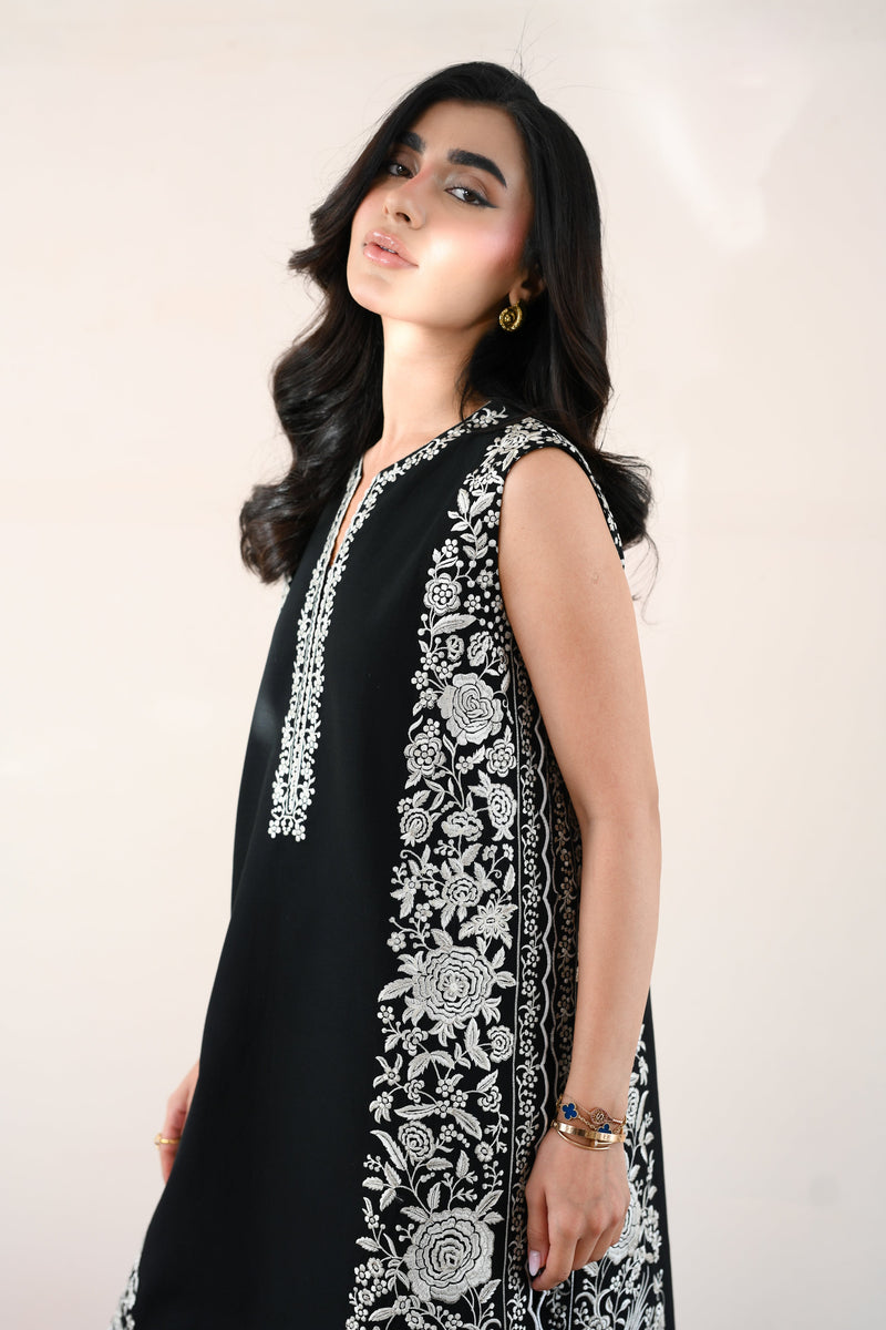 BLACK LUXURY EMBROIDERED LAWN 3PCS SET (NPA3-26411) - READY TO WEAR / EXPRESS SHIPPING