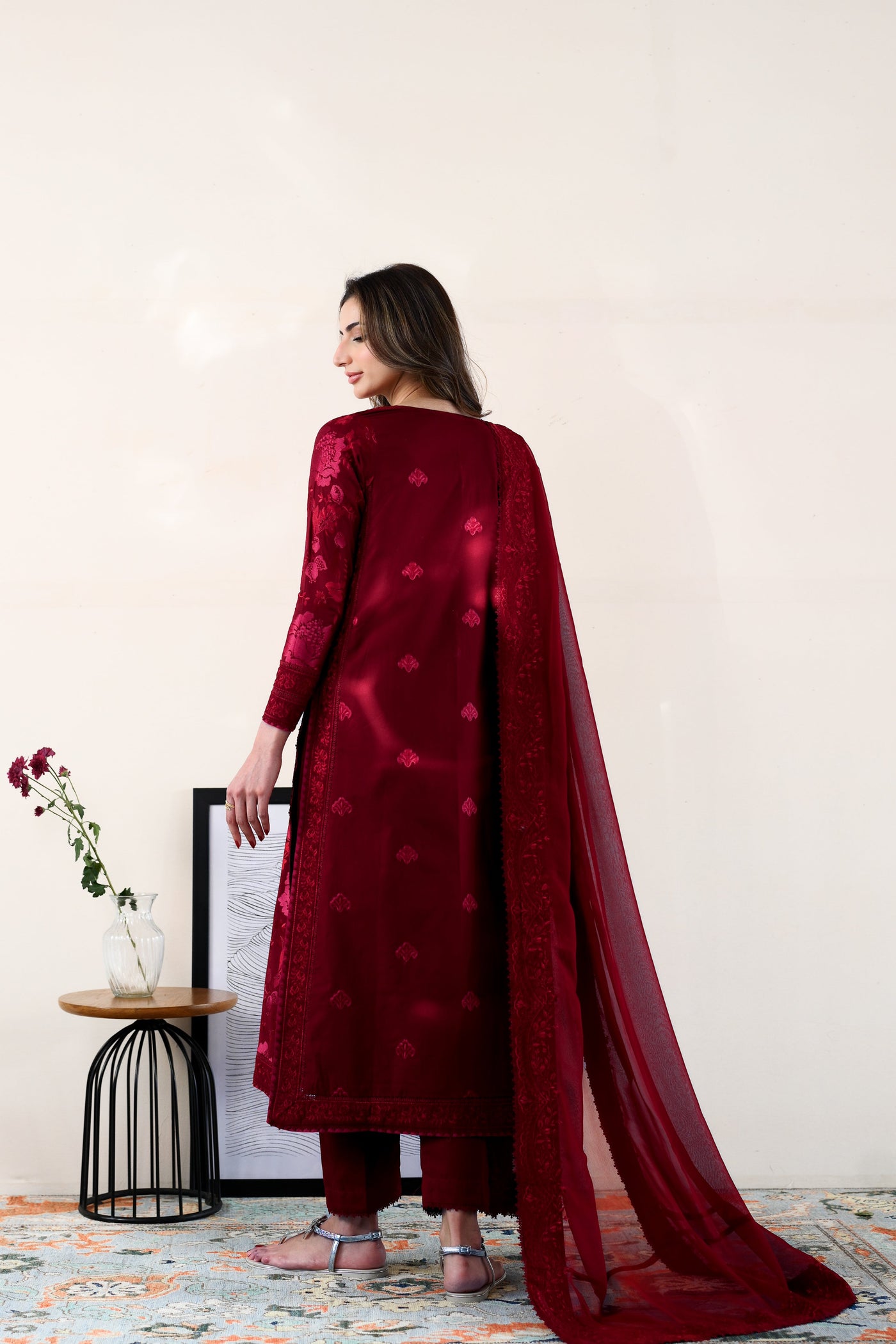 Maroon Luxury Embroidered Lawn 3Pcs Set (Npa3-26419) - Ready To Wear / Express Shipping For Eid
