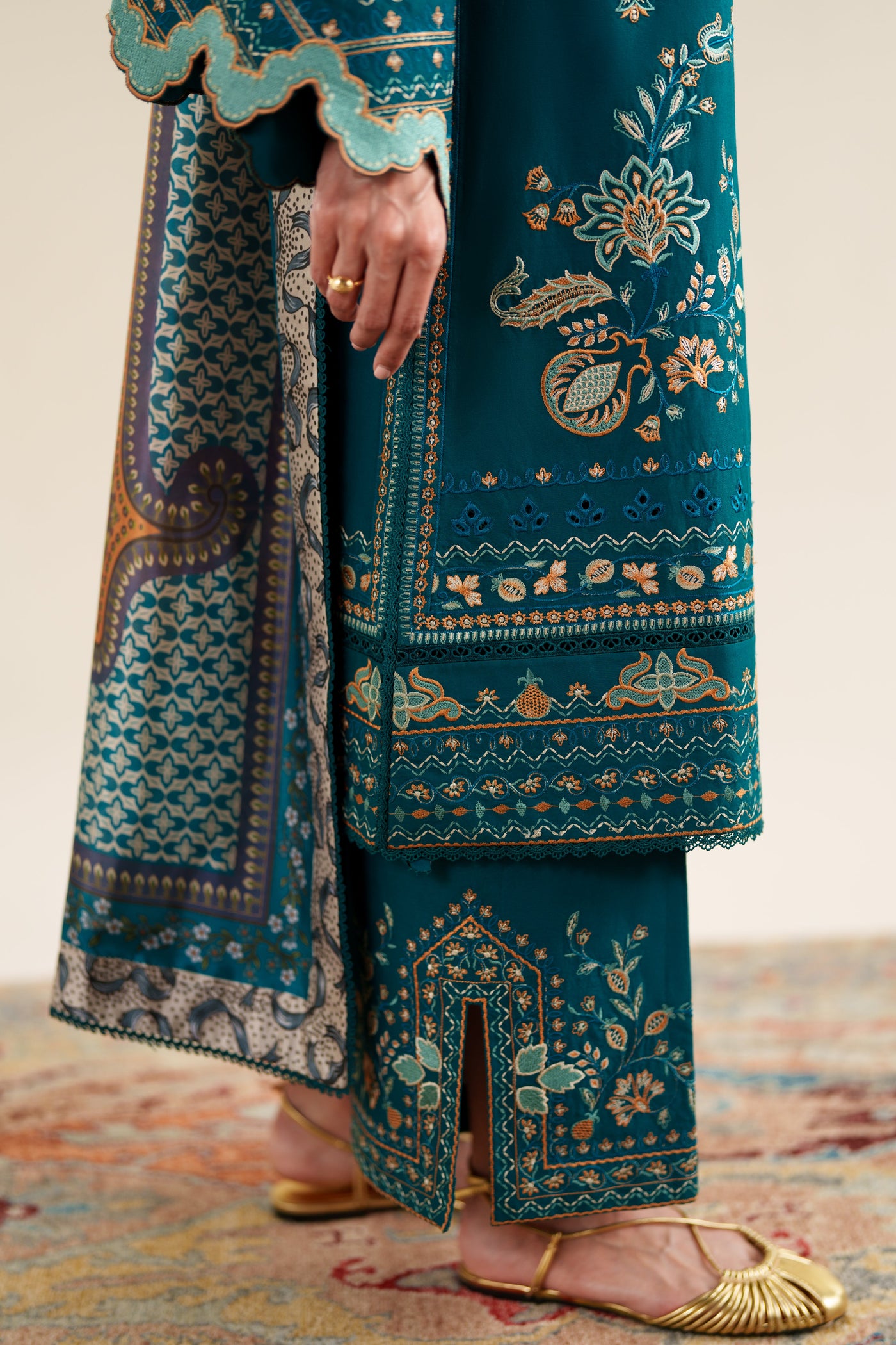 Rich Teal Luxury Embroidered 3Pcs Set (Npa3-26421) - Ready To Wear X Eid Ul Adha / Express Shipping For Eid