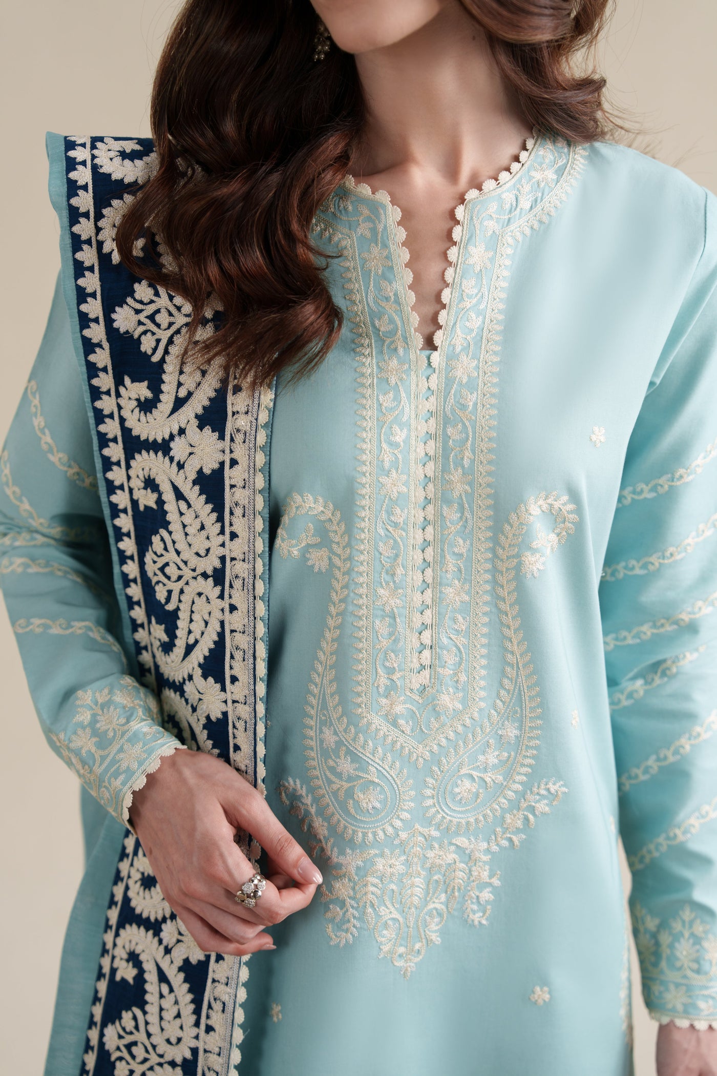 Ice Blue Luxury Embroidered 3Pcs Set (Npa3-26423) - Ready To Wear X Eid Ul Adha 26 / Express Delivery For Eid