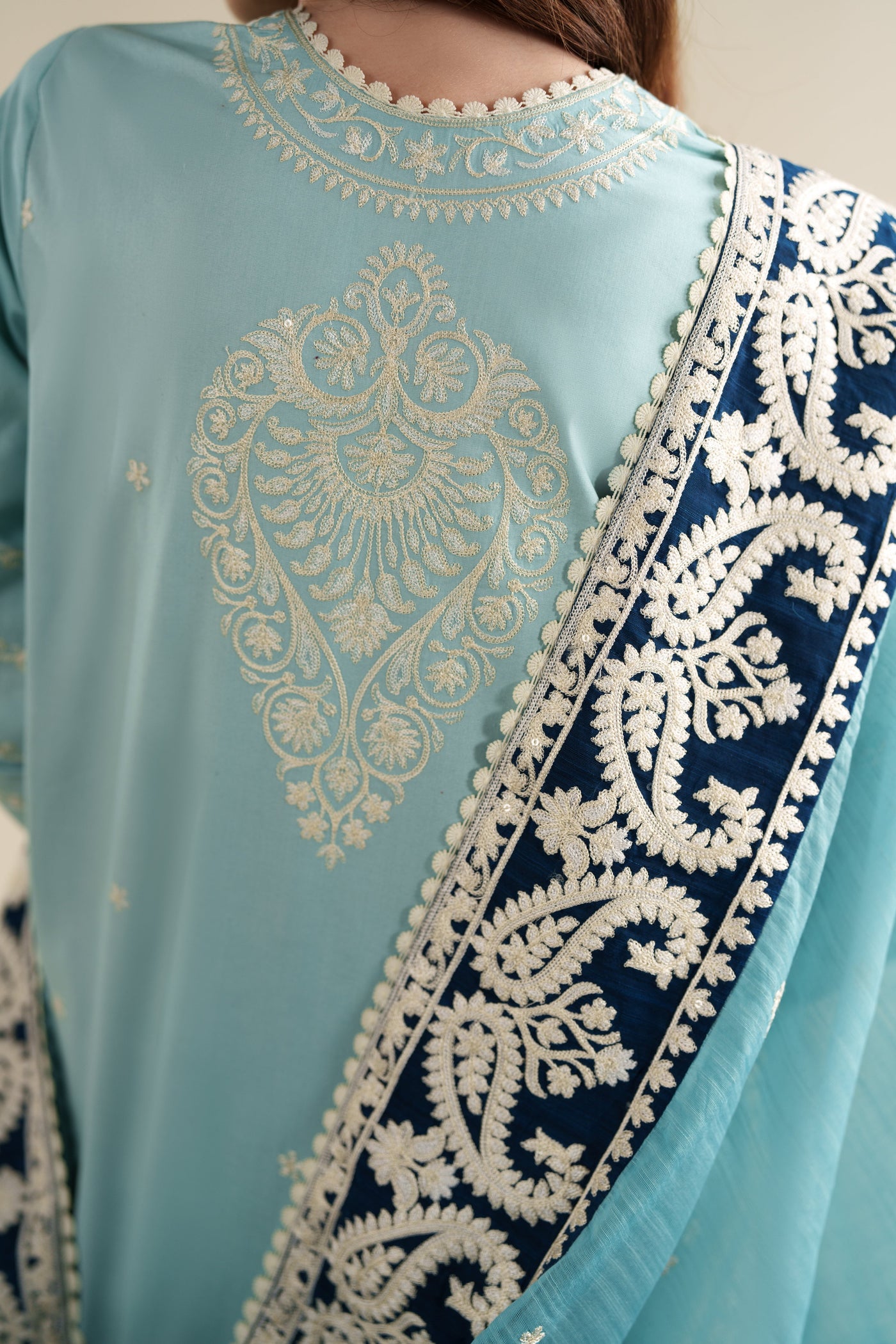 Ice Blue Luxury Embroidered 3Pcs Set (Npa3-26423) - Ready To Wear X Eid Ul Adha 26 / Express Delivery For Eid