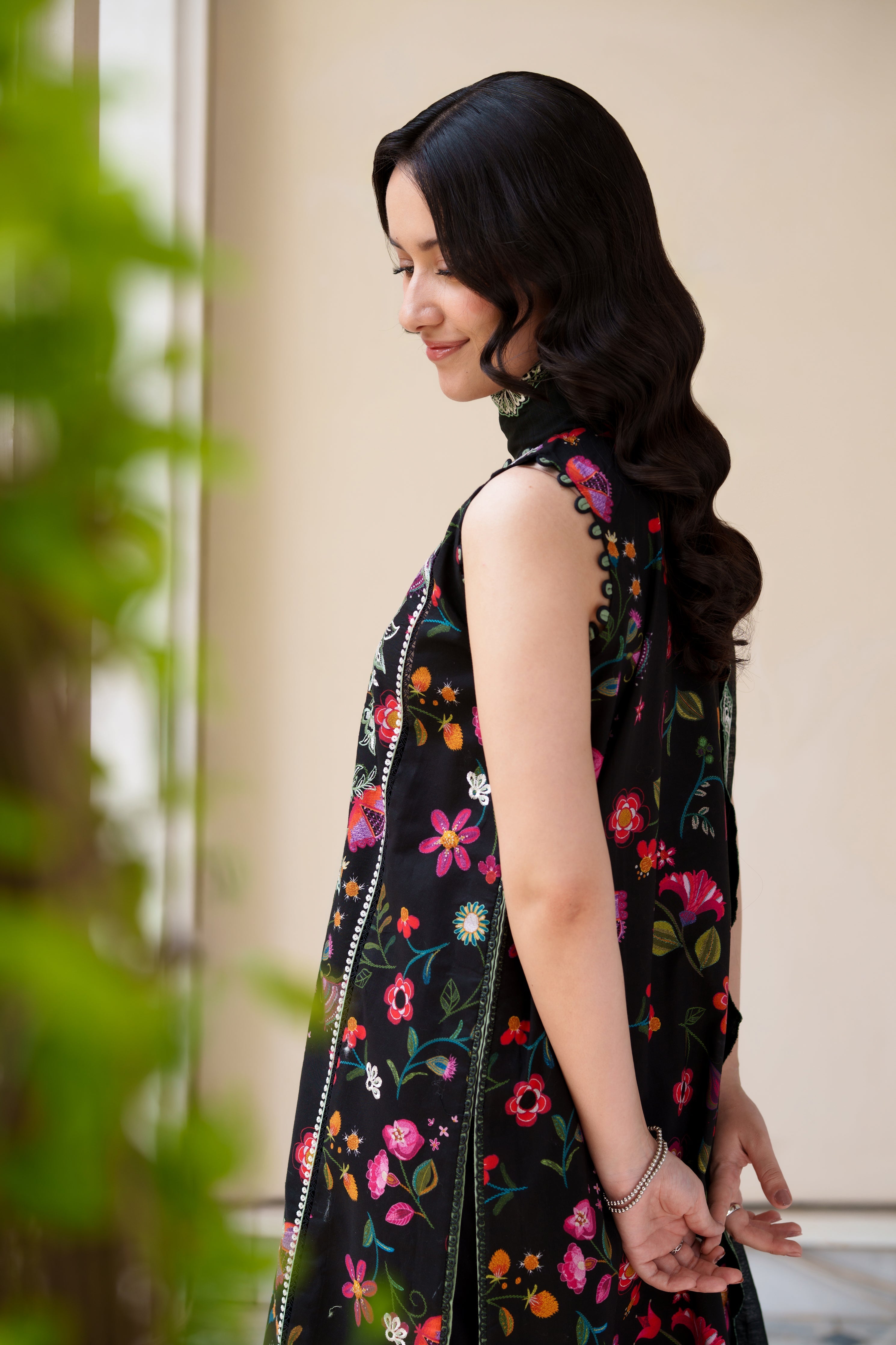 BLOOMING BLACK LUXURY EMBROIDERED PRINTED PREMIUM COTTON 3PCS SET (NEL-26629)