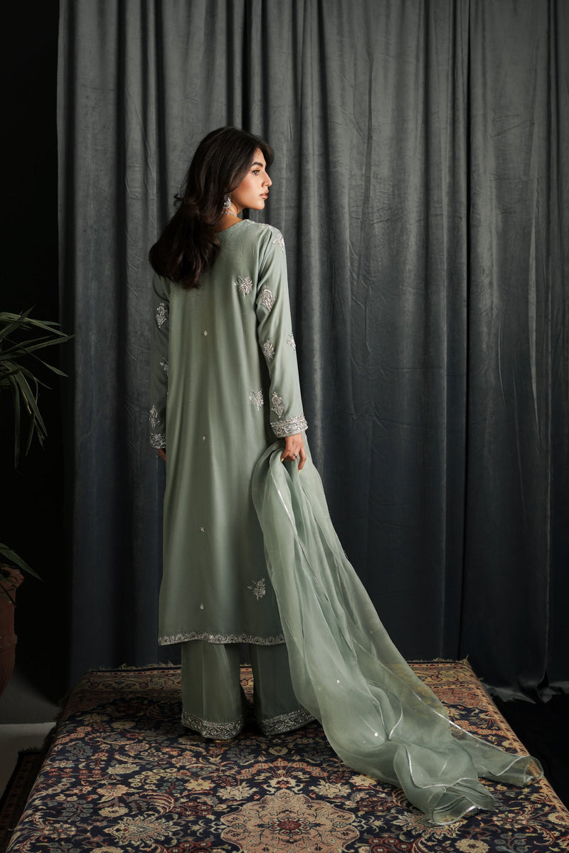 THE BRONZE VELVET ZC-008 (NPA3-23436)