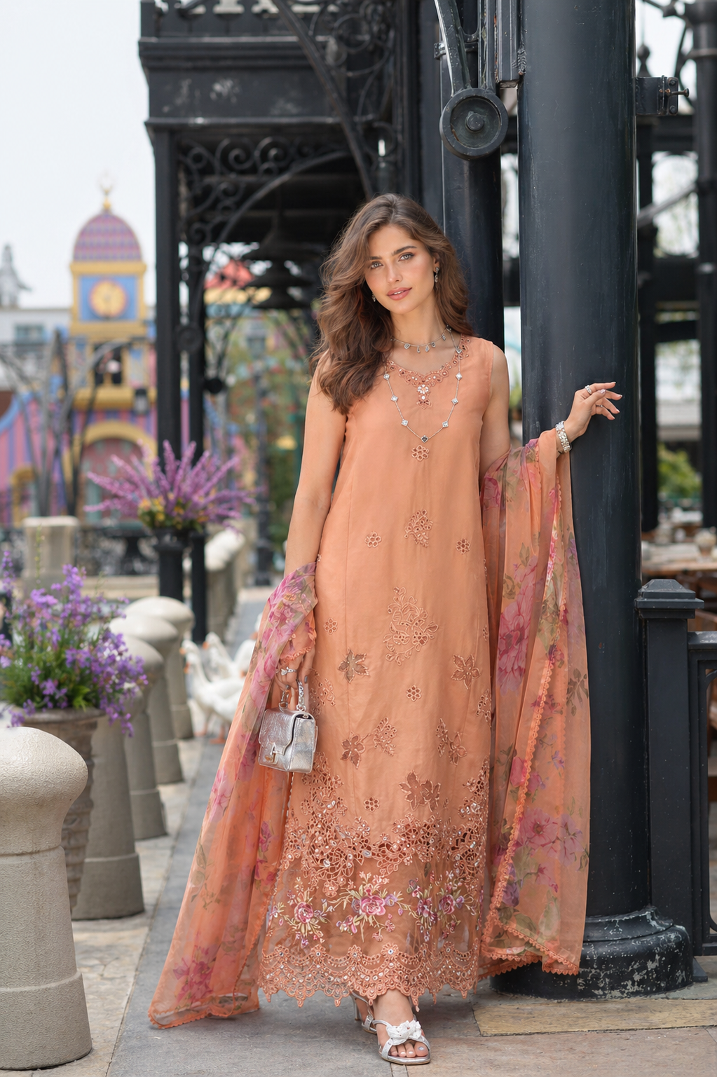 D6 - Apricot Allure