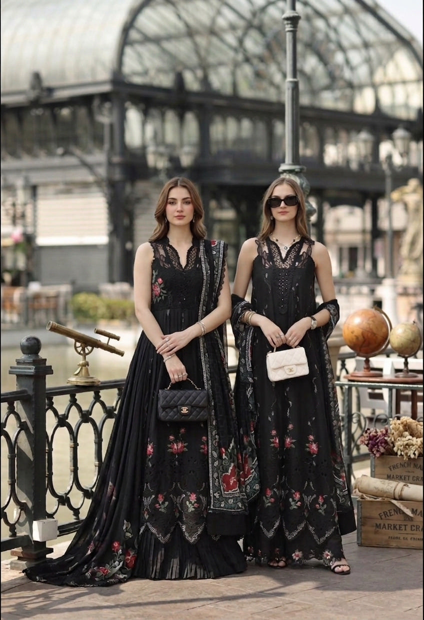 D5 -Cross stitch Black