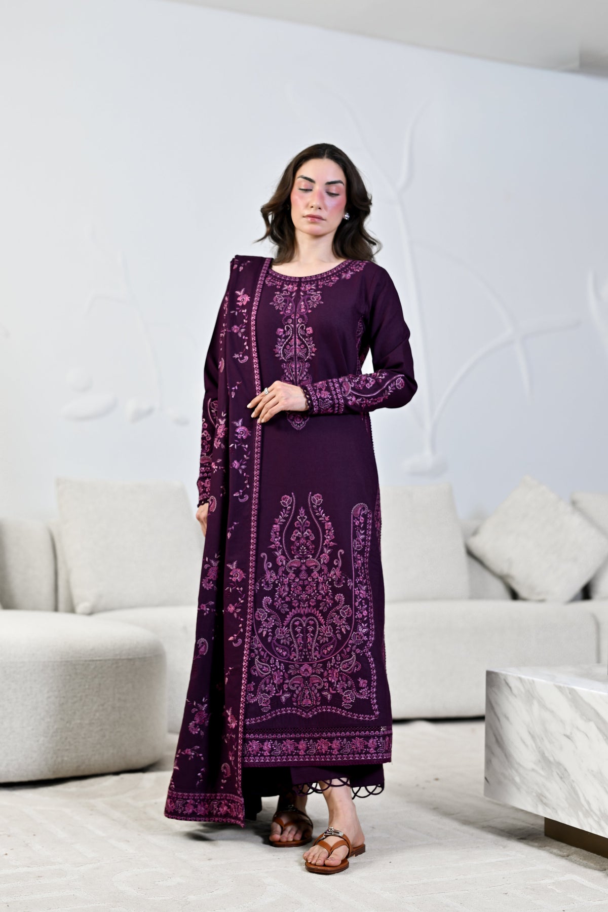 DALIA - DEEP PLUM LUXURY EMBROIDERED KARANDI 3PCS SET (NEL-26635)