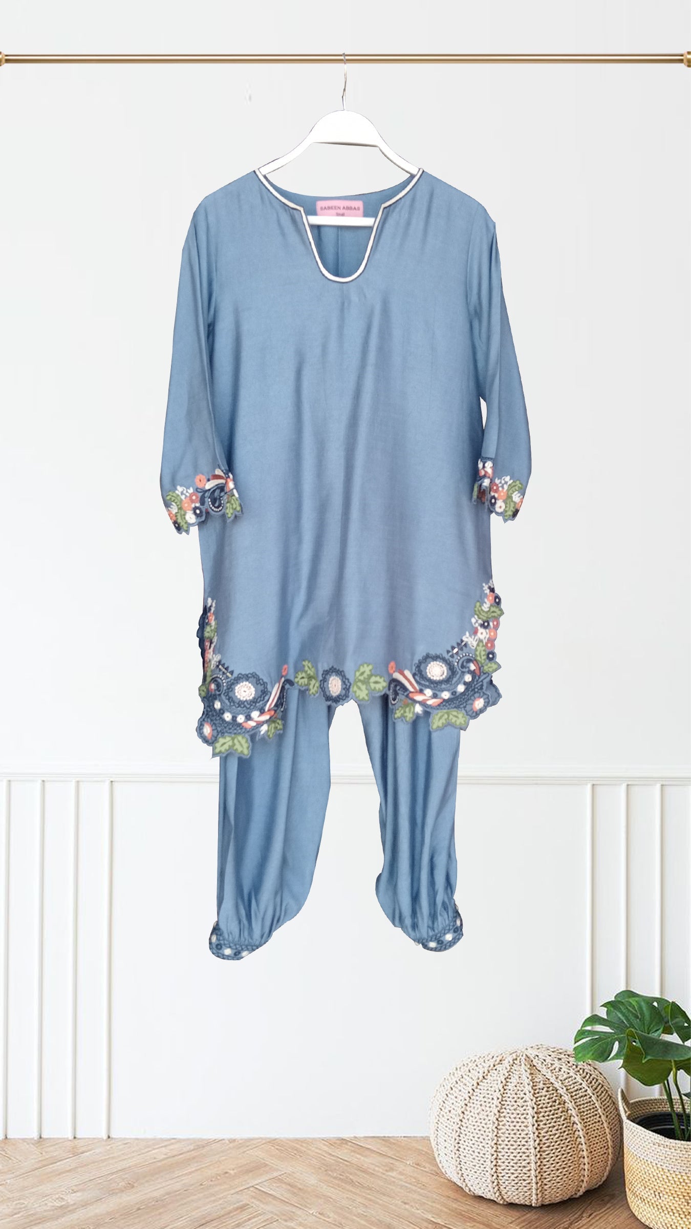 https://cdn.shopify.com/s/files/1/0654/4313/5706/files/IMG-8238.jpg?v=1778858344