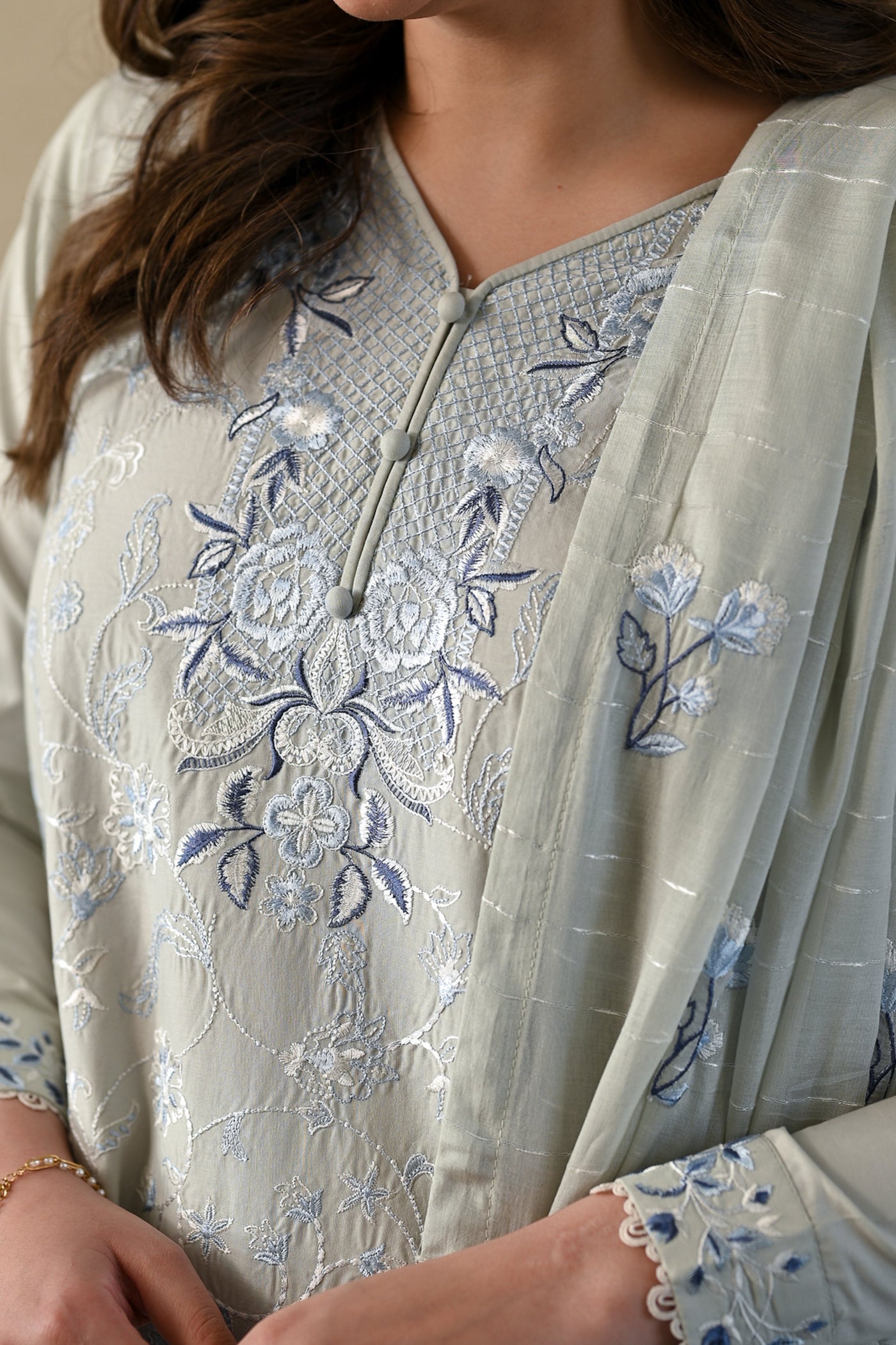 MAROON LUXURY EMBROIDERED LAWN 3PCS SET (NPA3-26409) - RAMADAN 2026 READY TO WEAR