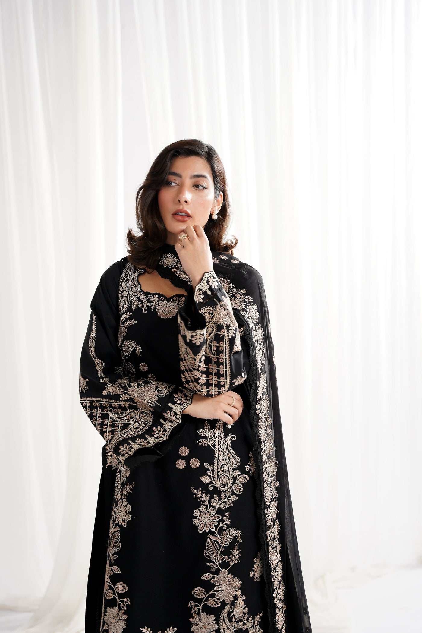 DEEP PINK LUXURY EMBROIDERED 3PCS SET (NPA3-26425) - READY TO WEAR