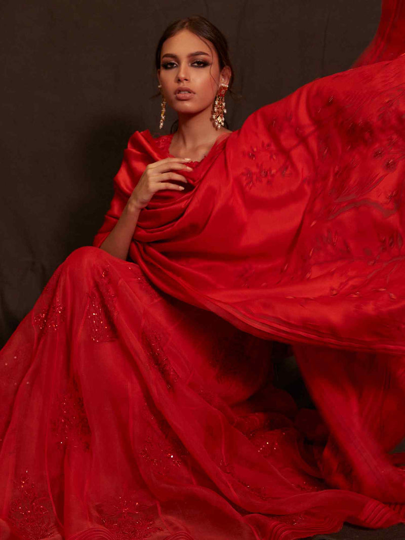 BLOUSE, LEHENGA &amp; DUPATTA