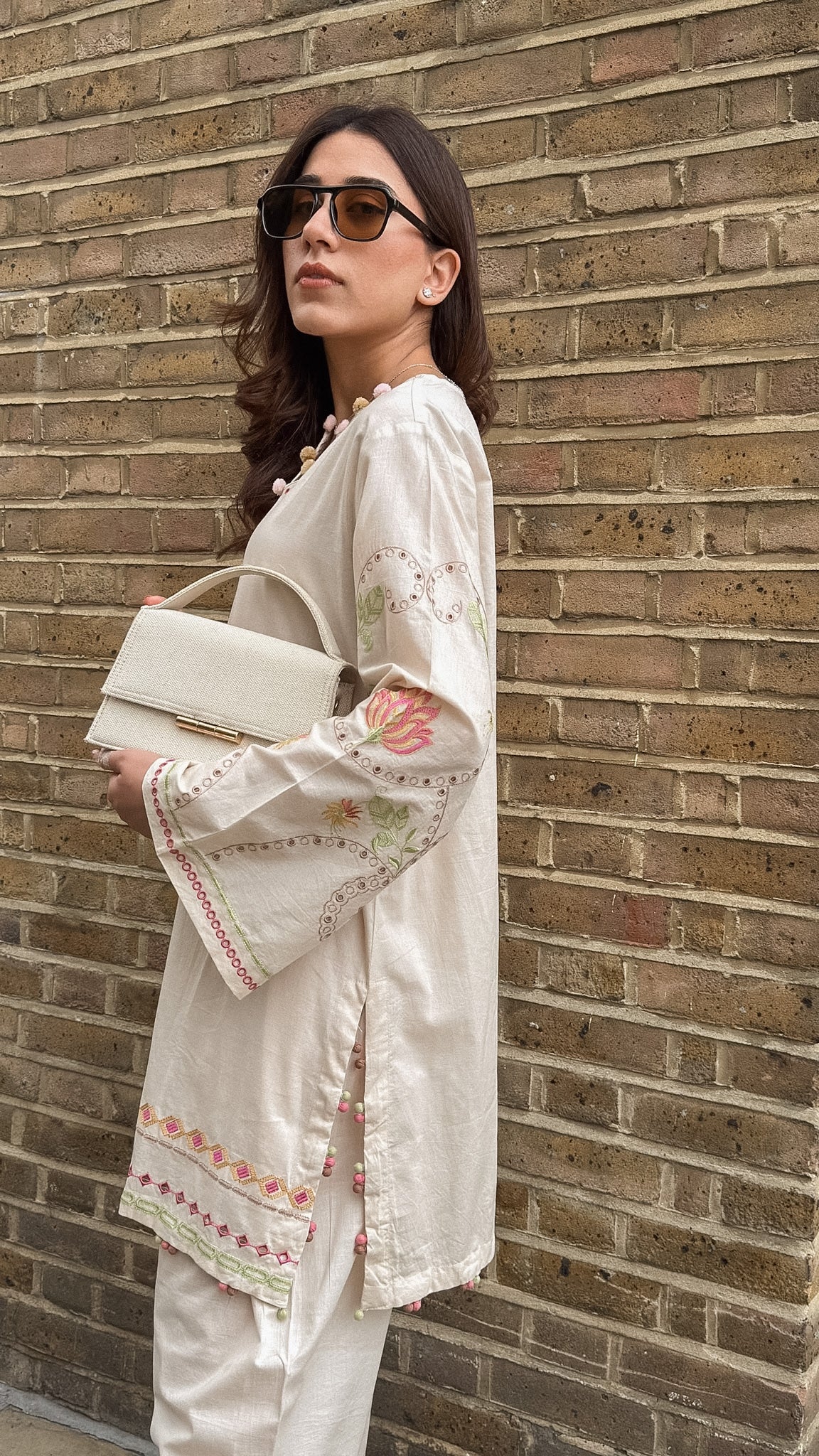 Snowdrop - Ivory Schiffli Set