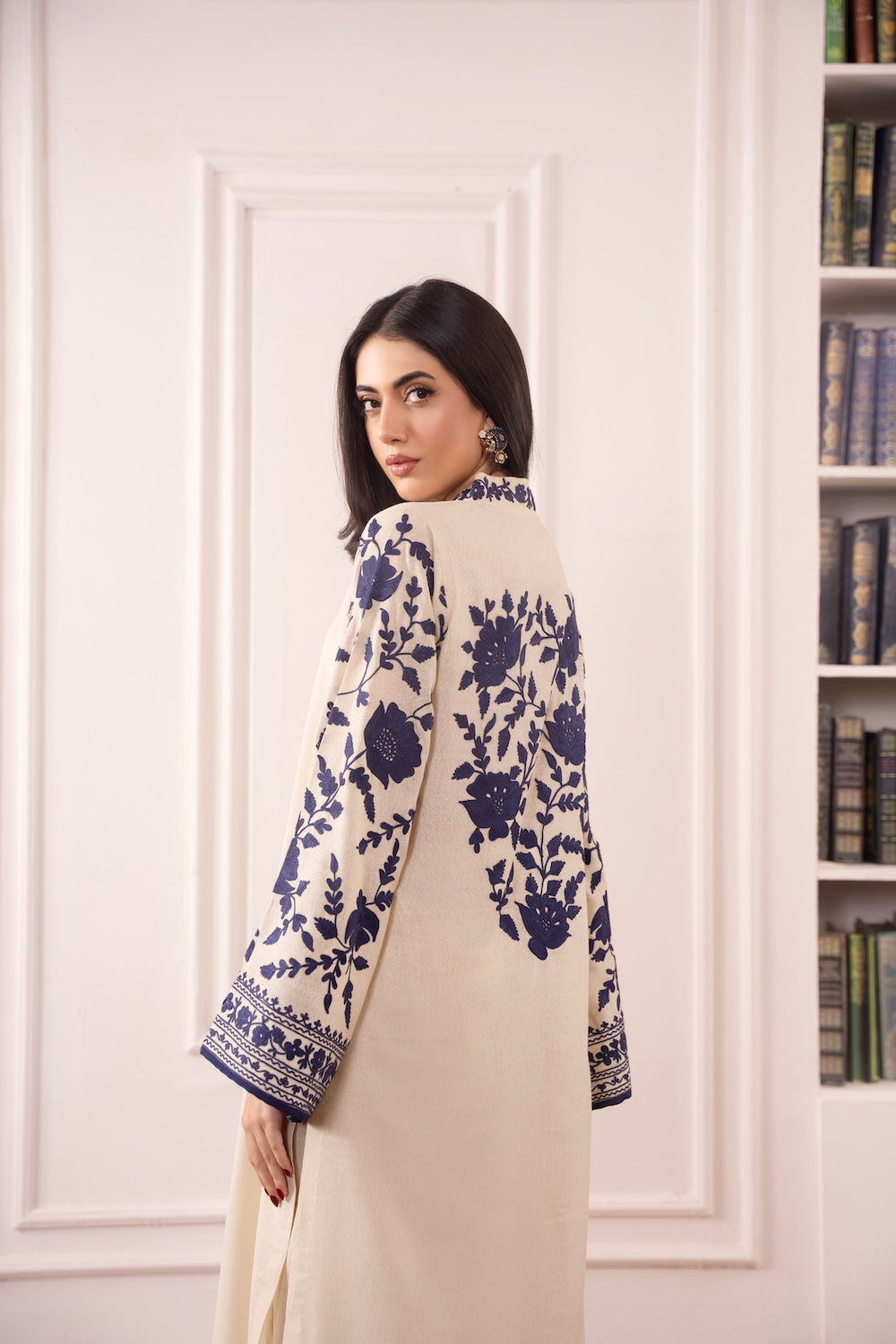 Shanaya | Instant Delivery
