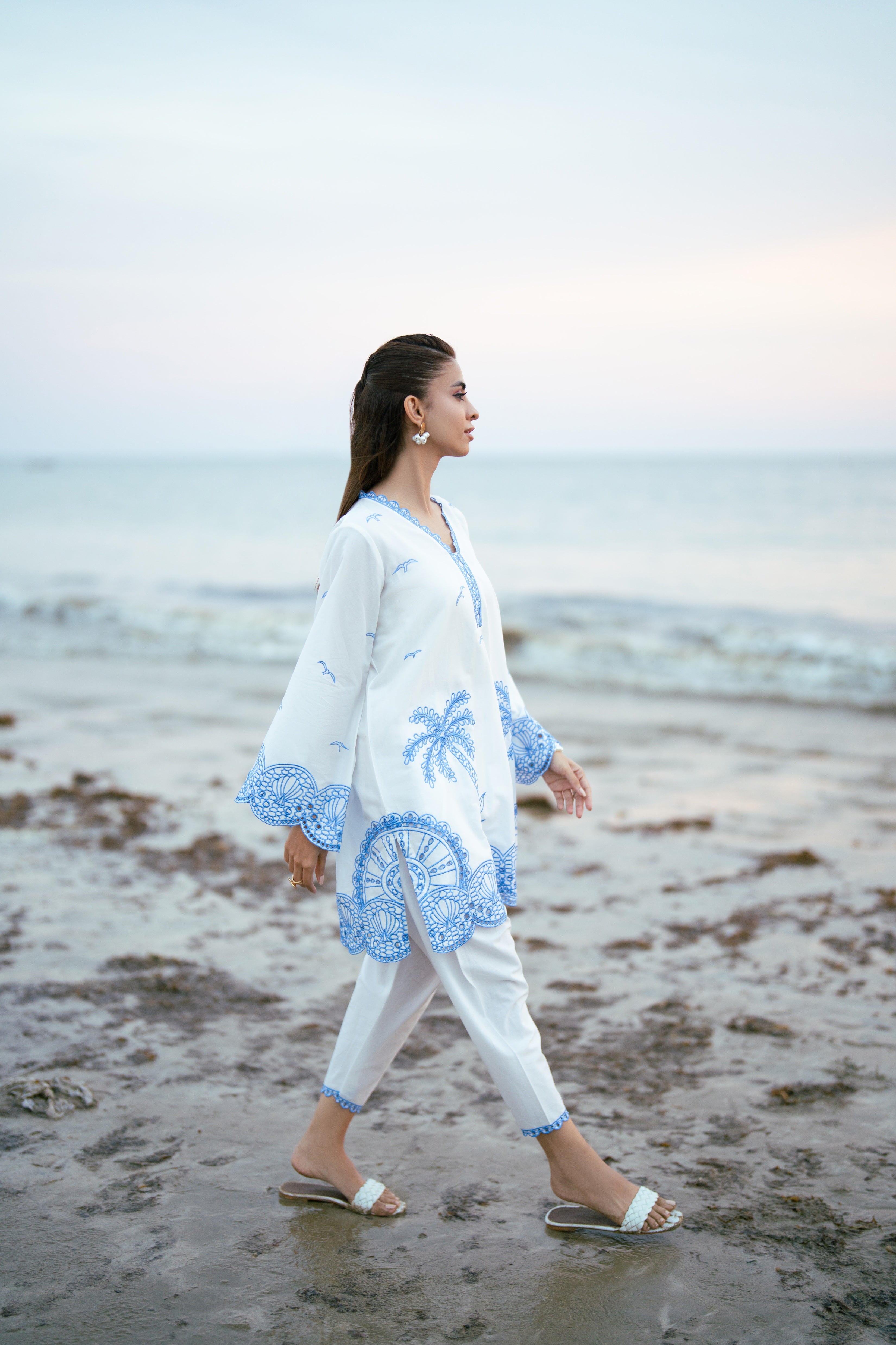 White Breezy Island