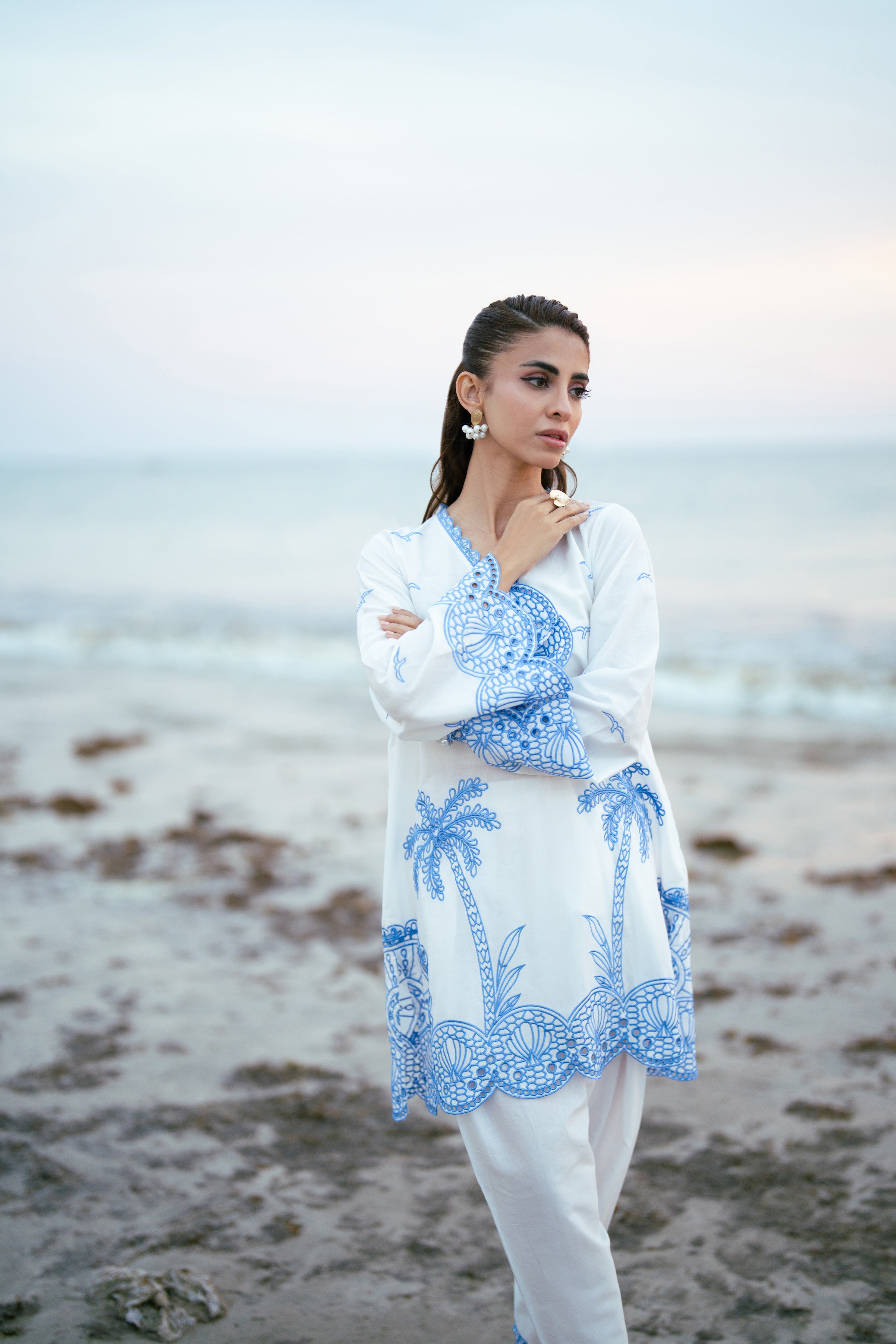 White Breezy Island