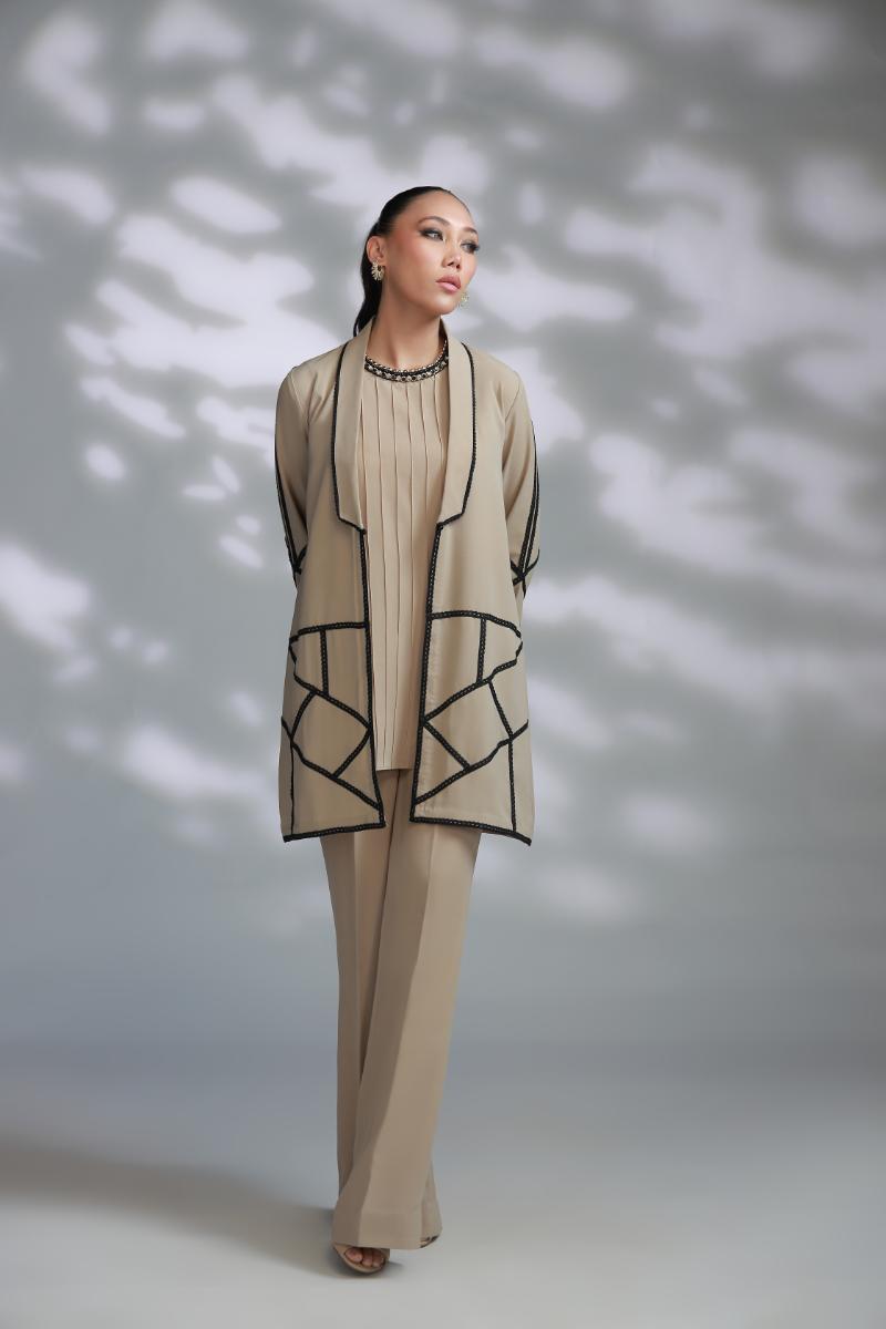 Taupe