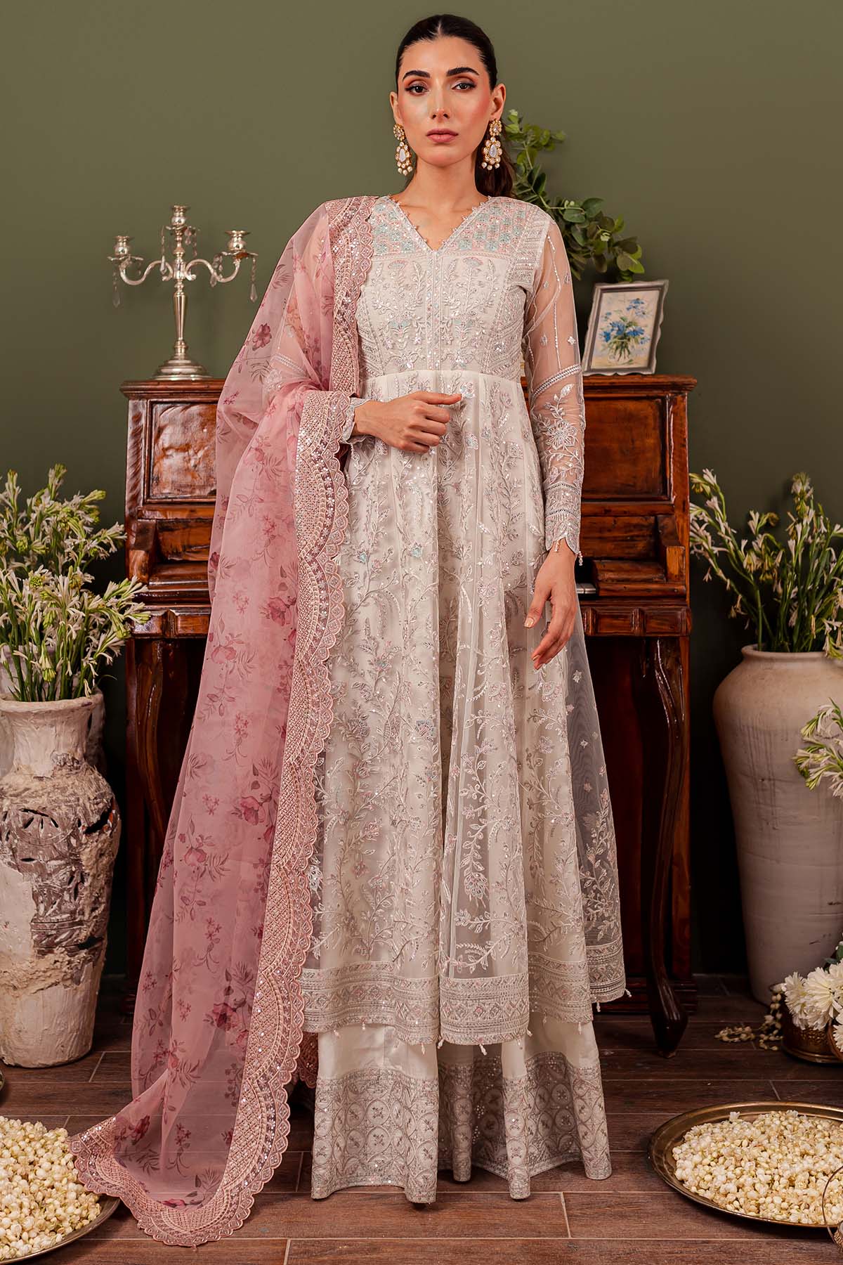 Farasha – Isabel Style