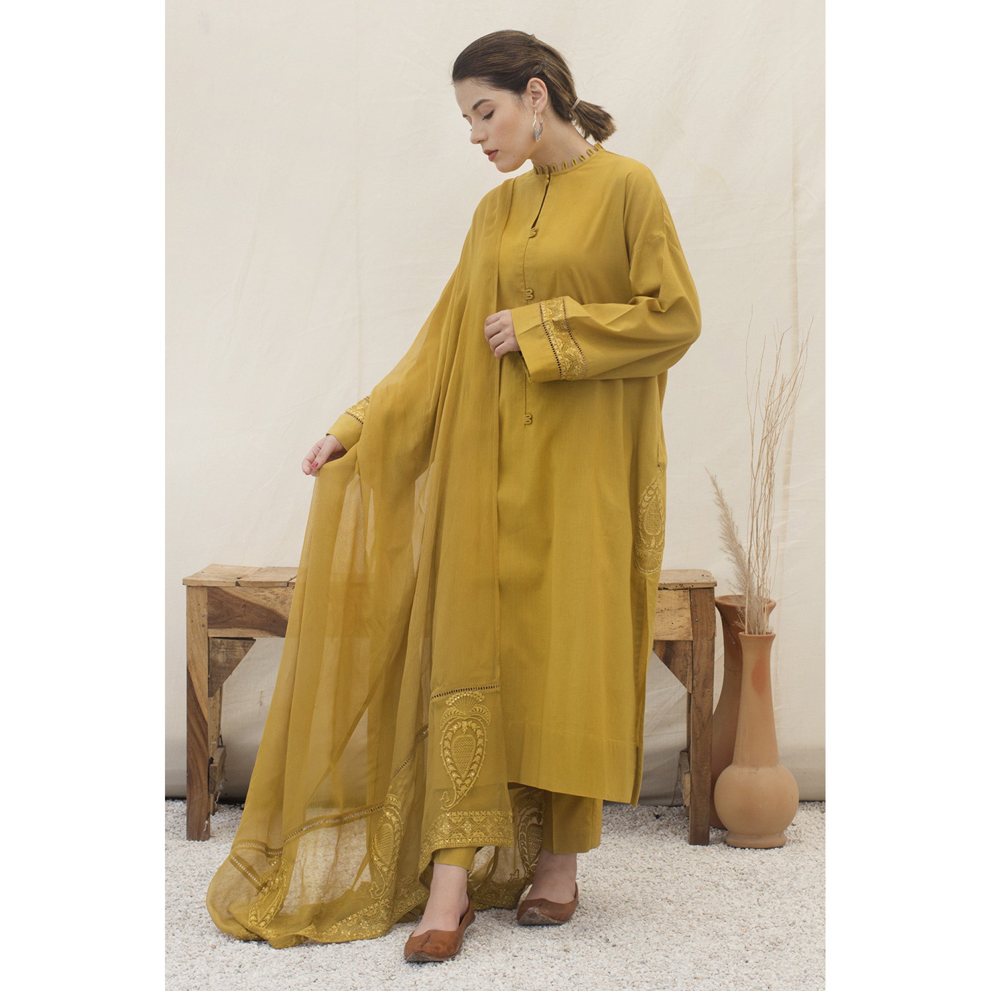 Mustard Outfit