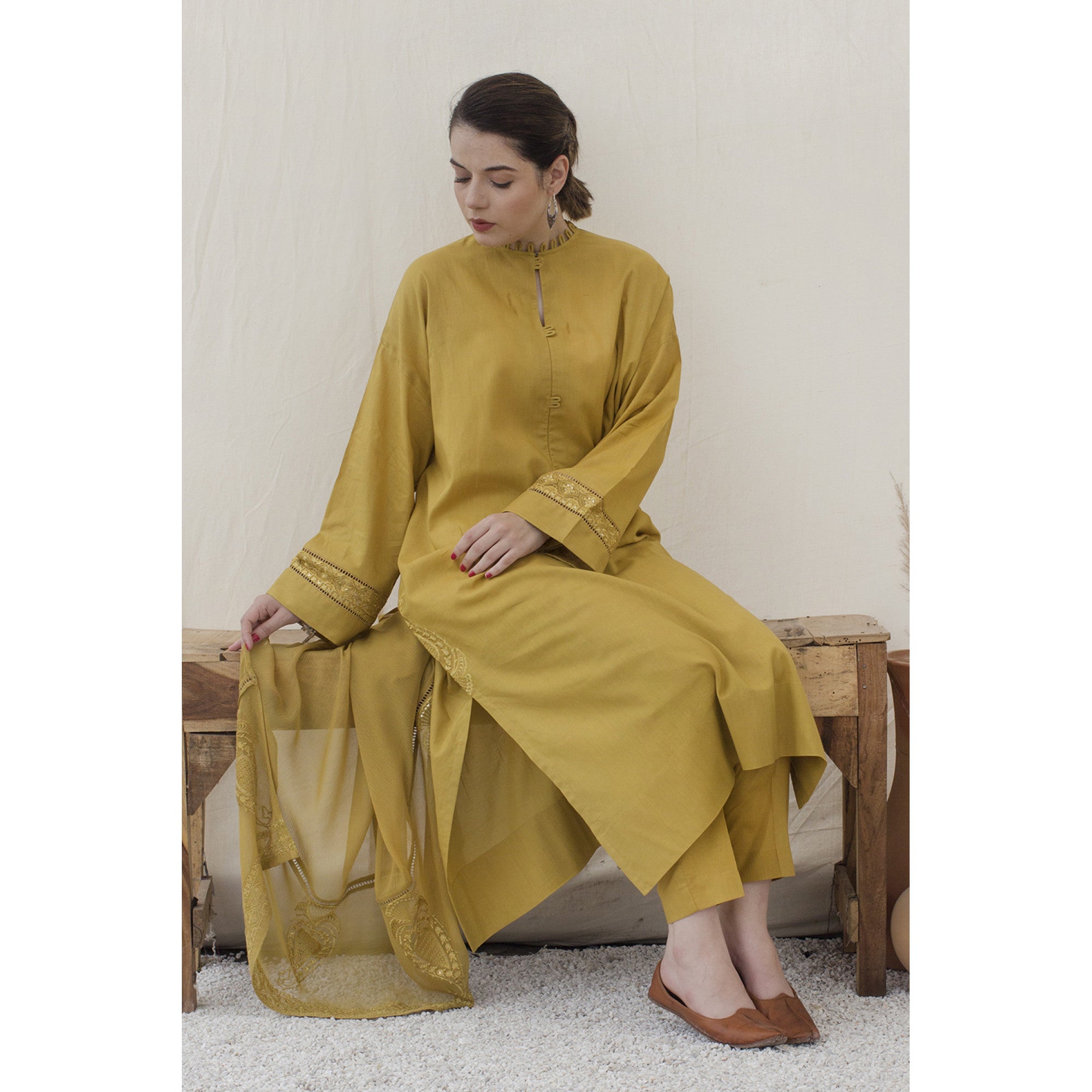 Mustard Outfit