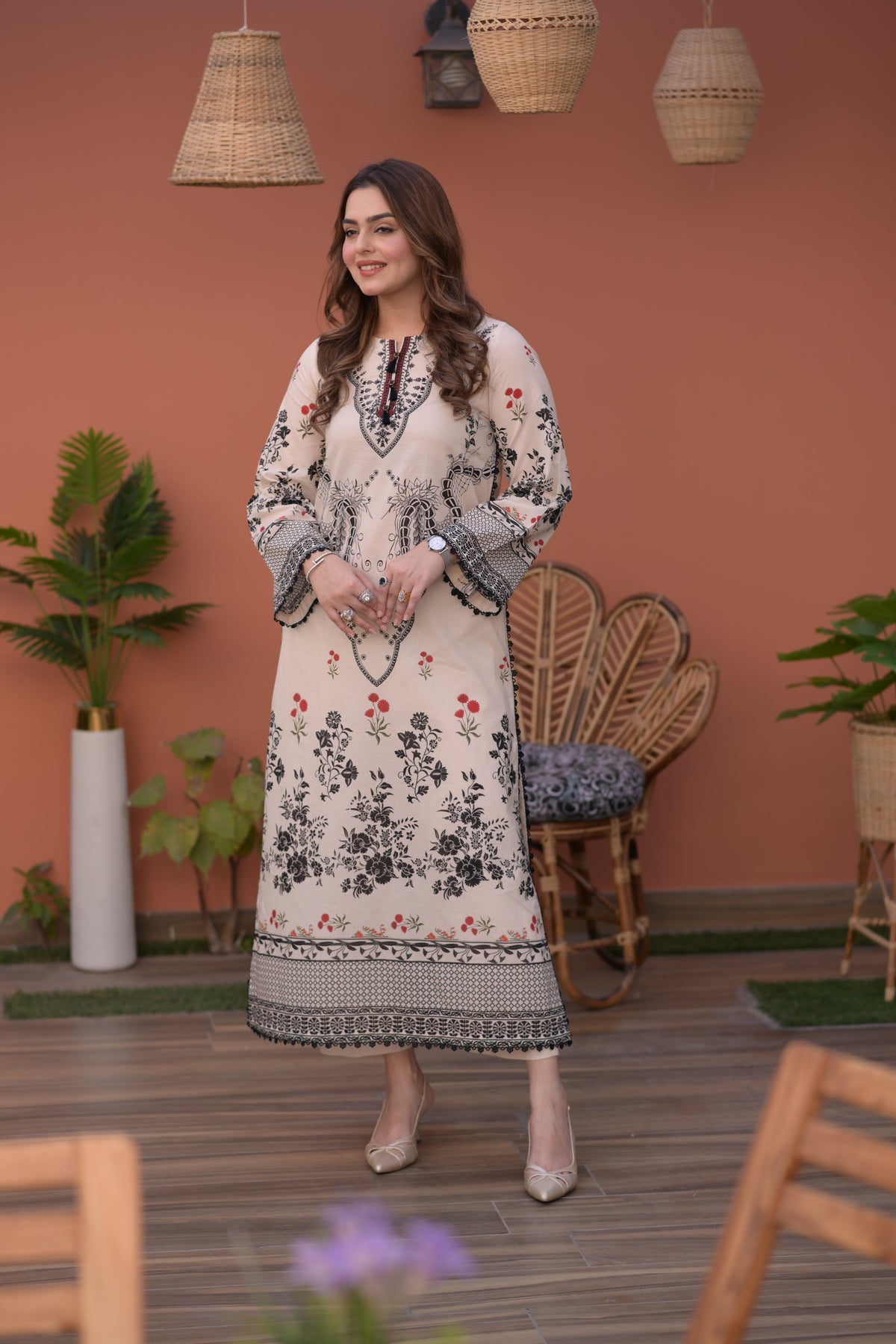 Aneelas Lawn Print 2pc [SPR-26-18] [Dispatch Time 2 Months]