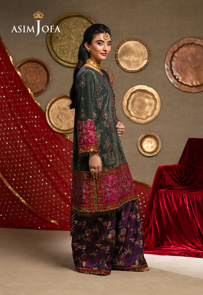 AJUMV-04 Embroidered Velvet Unstitched 3 Pcs