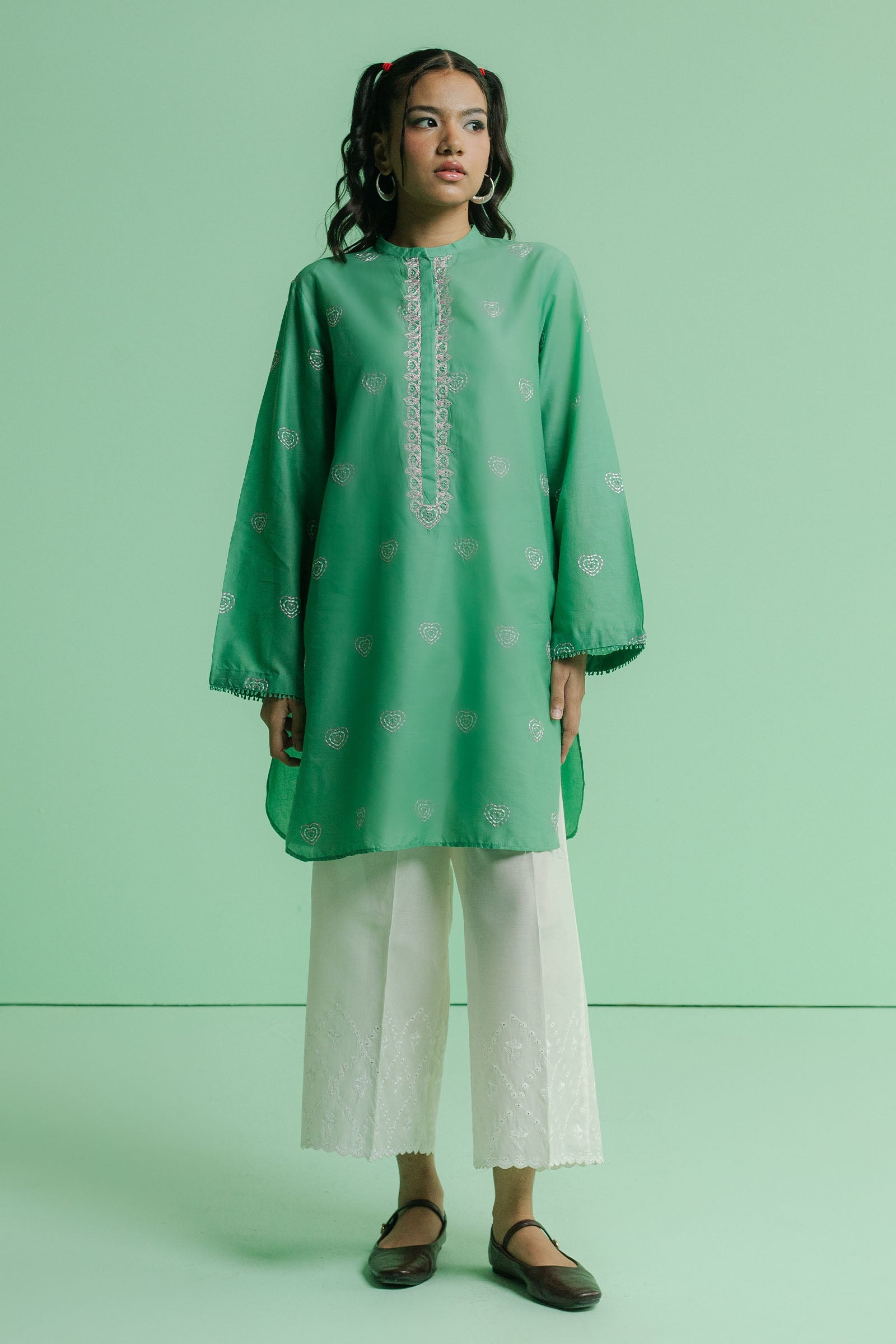 CR25C0555