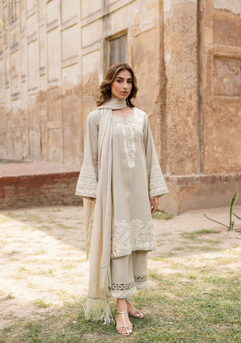 NUR DUPATTA
