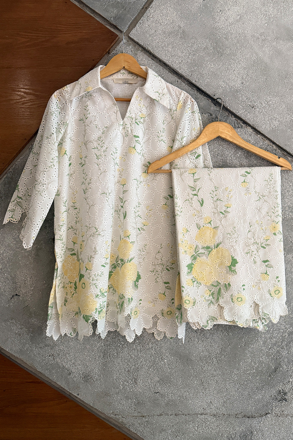 https://cdn.shopify.com/s/files/1/0799/2921/3243/files/IMG_9604_1.jpg?v=1750225965