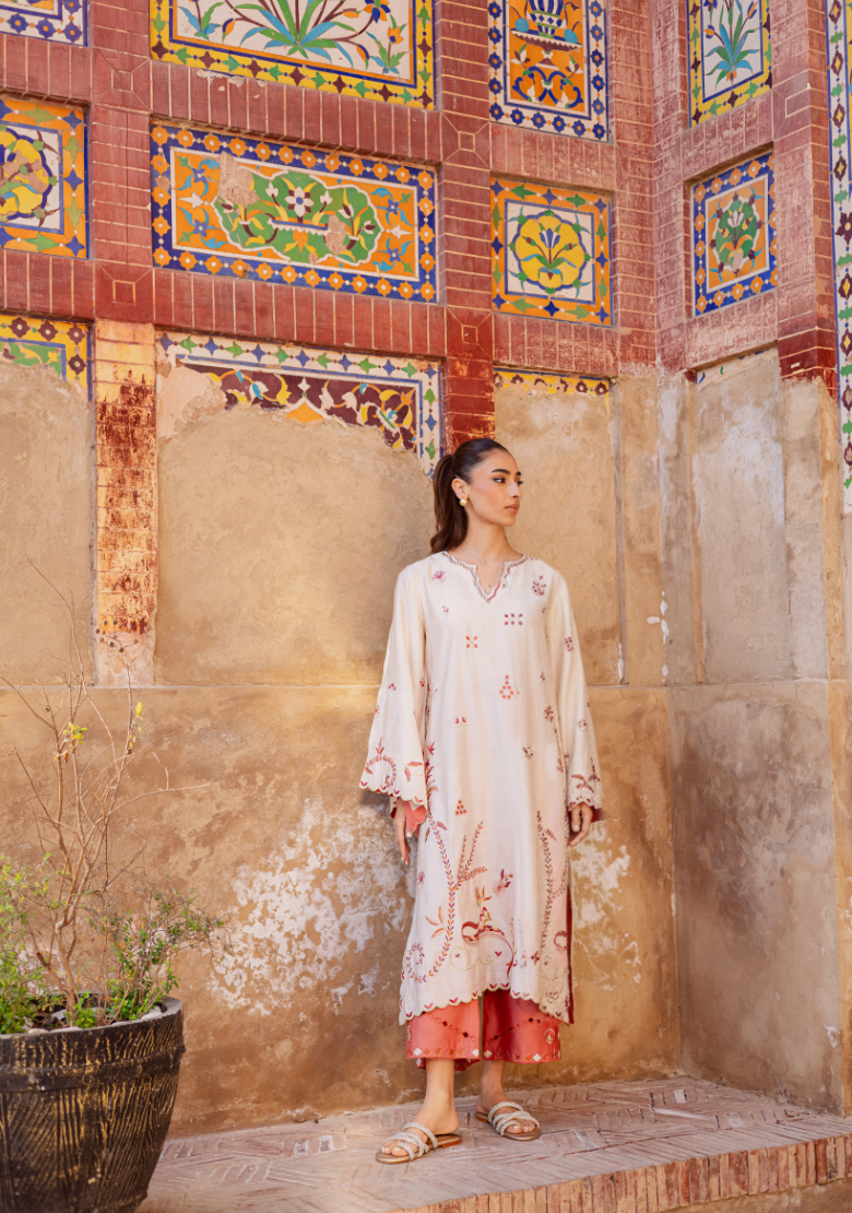 https://cdn.shopify.com/s/files/1/0684/6441/0935/files/INARA3_4675b2a9-4bb3-42f1-93d3-de465d94326f.png?v=1771912039