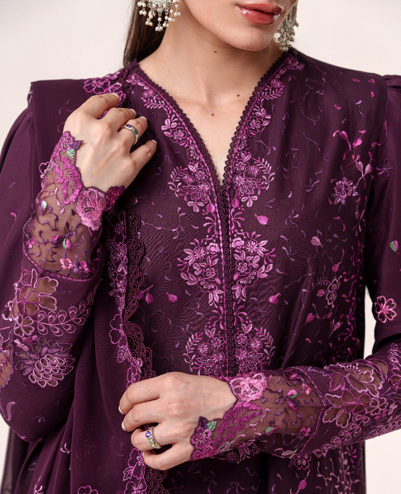 https://cdn.shopify.com/s/files/1/0264/6795/8858/files/Iciestitched_4_fe786e97-d957-42fa-9db6-08c2da9358d6.jpg?v=1778574312