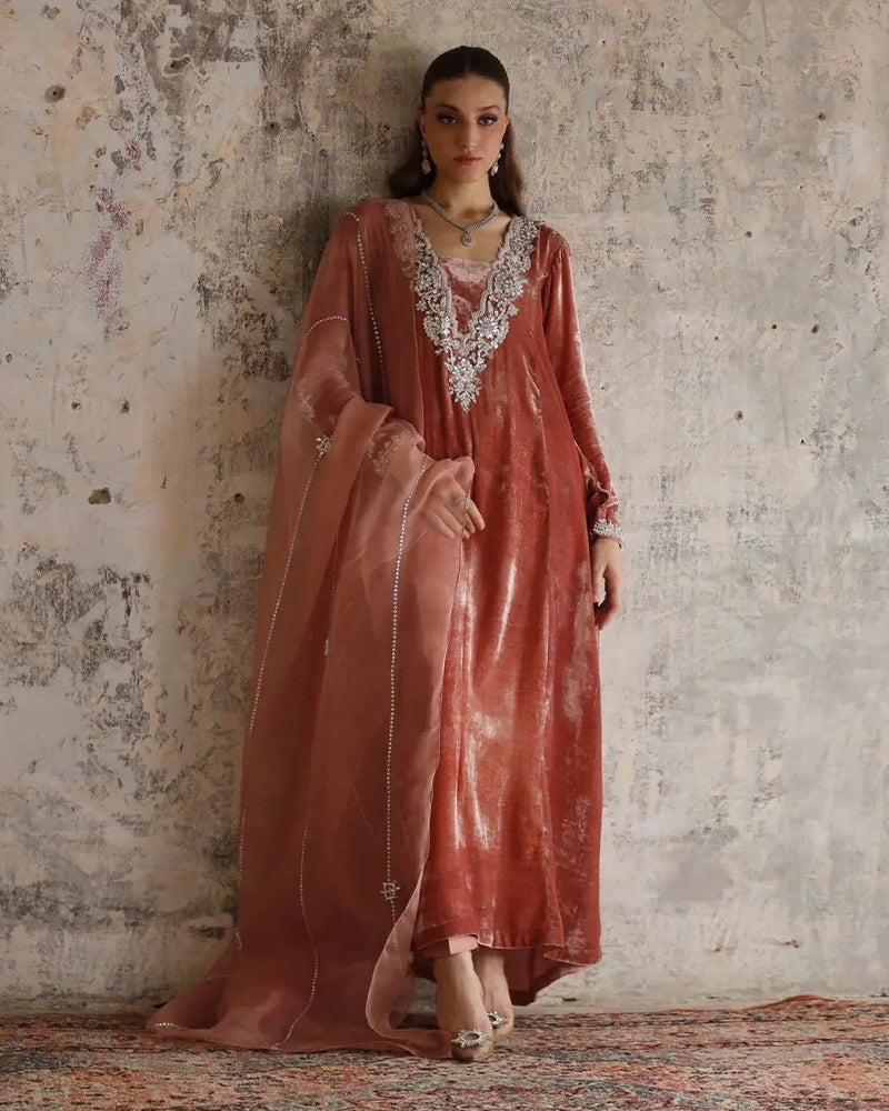 Irsa Pink Signature Velvet