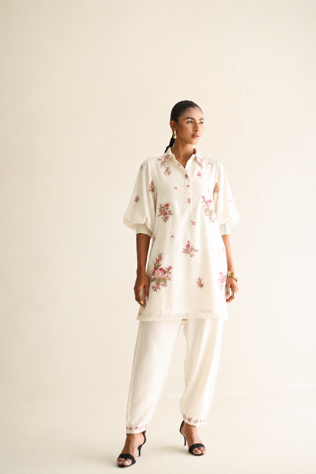 Inflorescence - Ivory Short Shirt