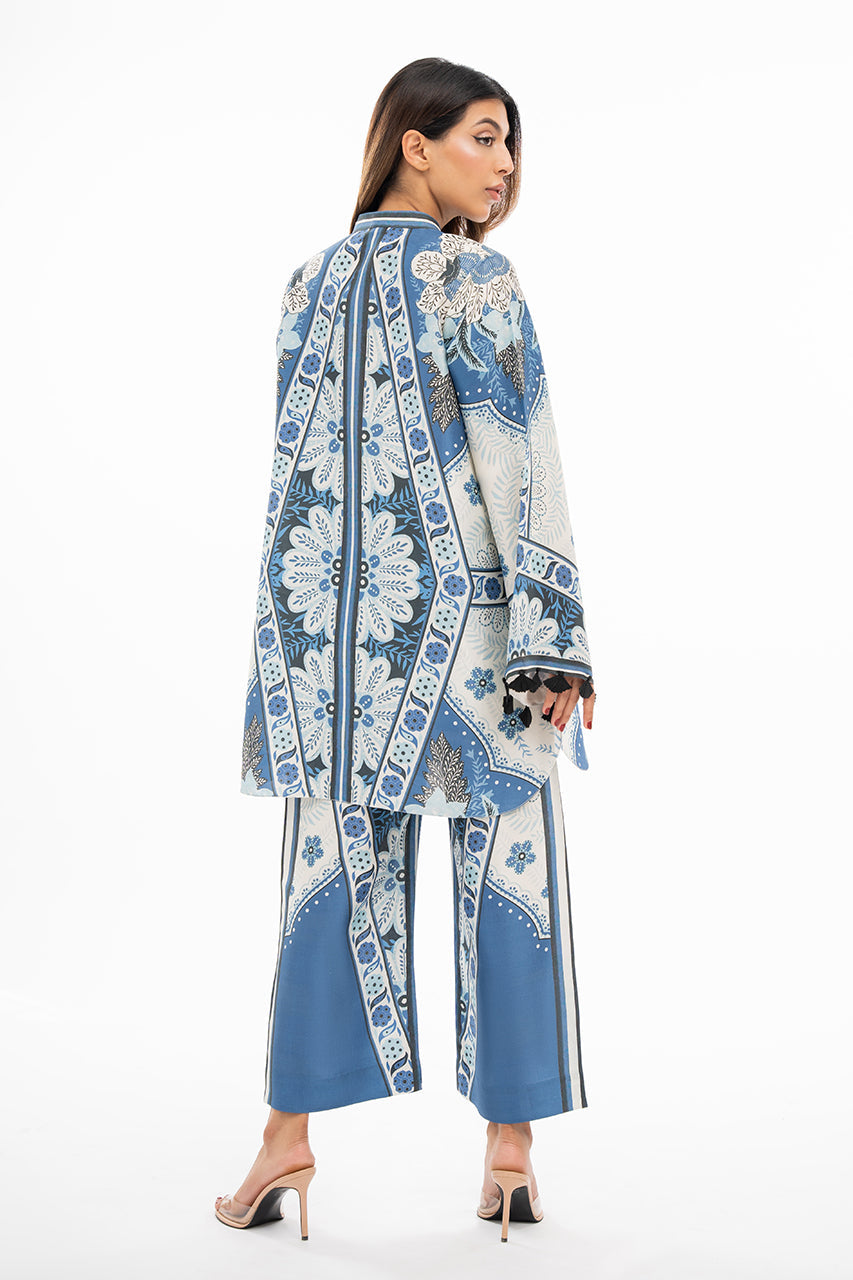 https://cdn.shopify.com/s/files/1/0588/3661/5221/products/Izma_3.jpg?v=1751622822