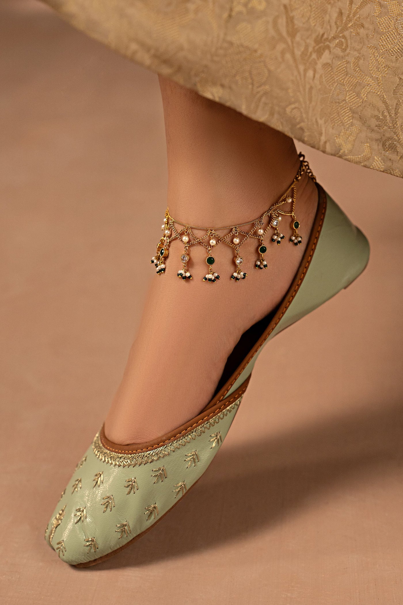 Novika Anklet