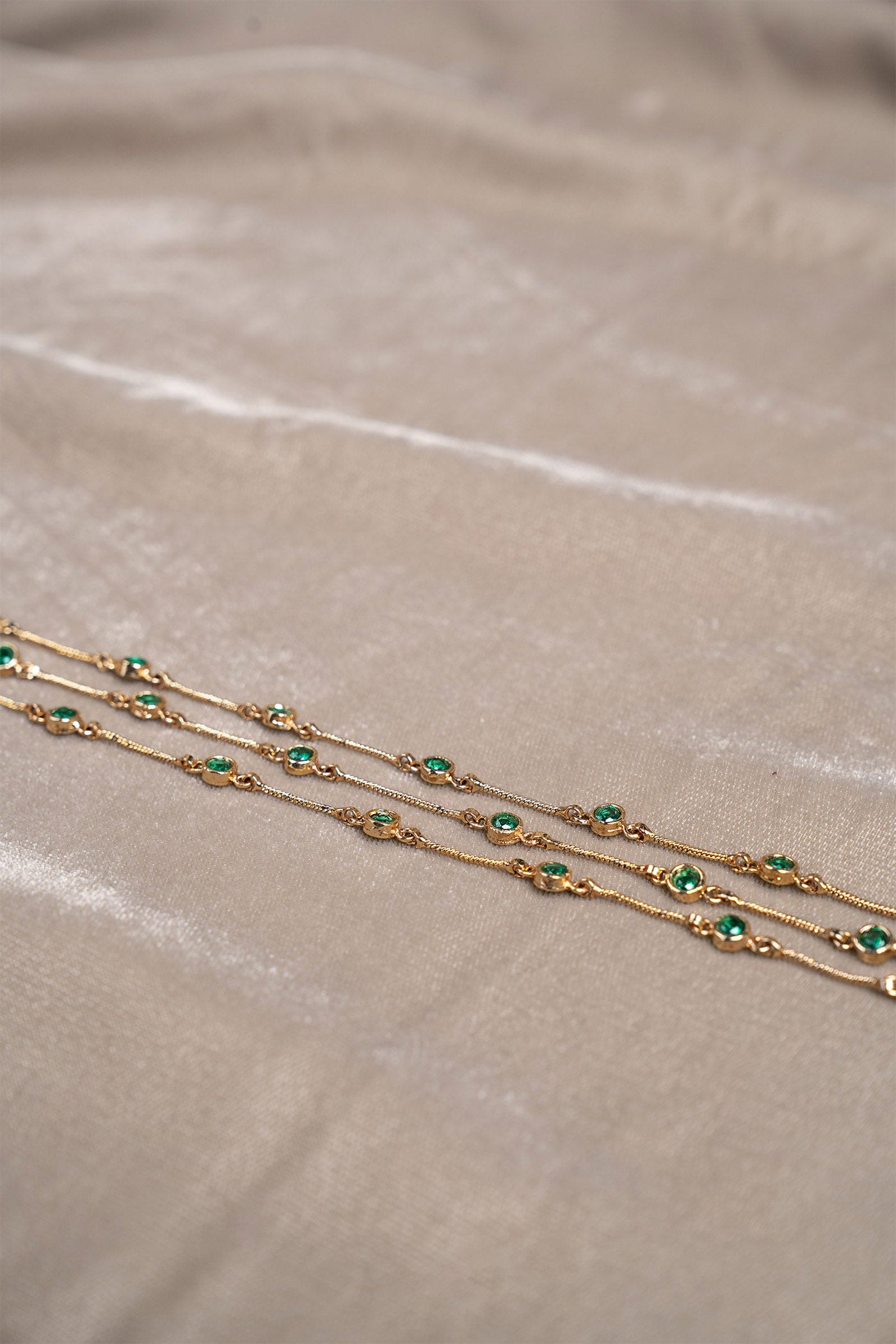 https://cdn.shopify.com/s/files/1/0620/8788/9062/files/JBREF2605EmeraldGreen_C.jpg?v=1770967644