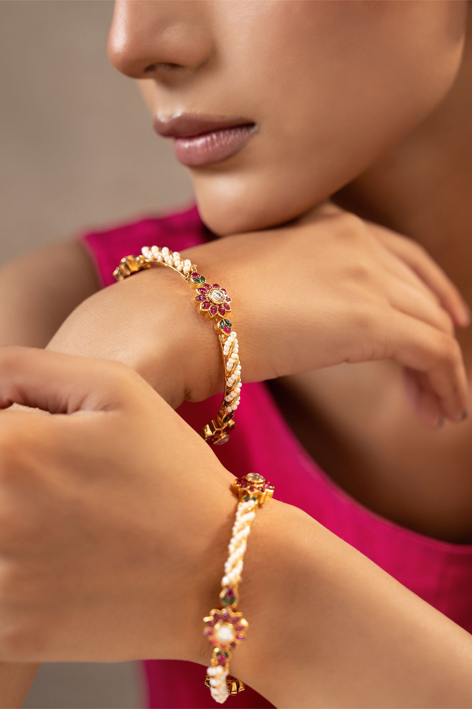https://cdn.shopify.com/s/files/1/0620/8788/9062/files/JCH-W25-01PinkChathamClsoeup02.jpg?v=1763026867