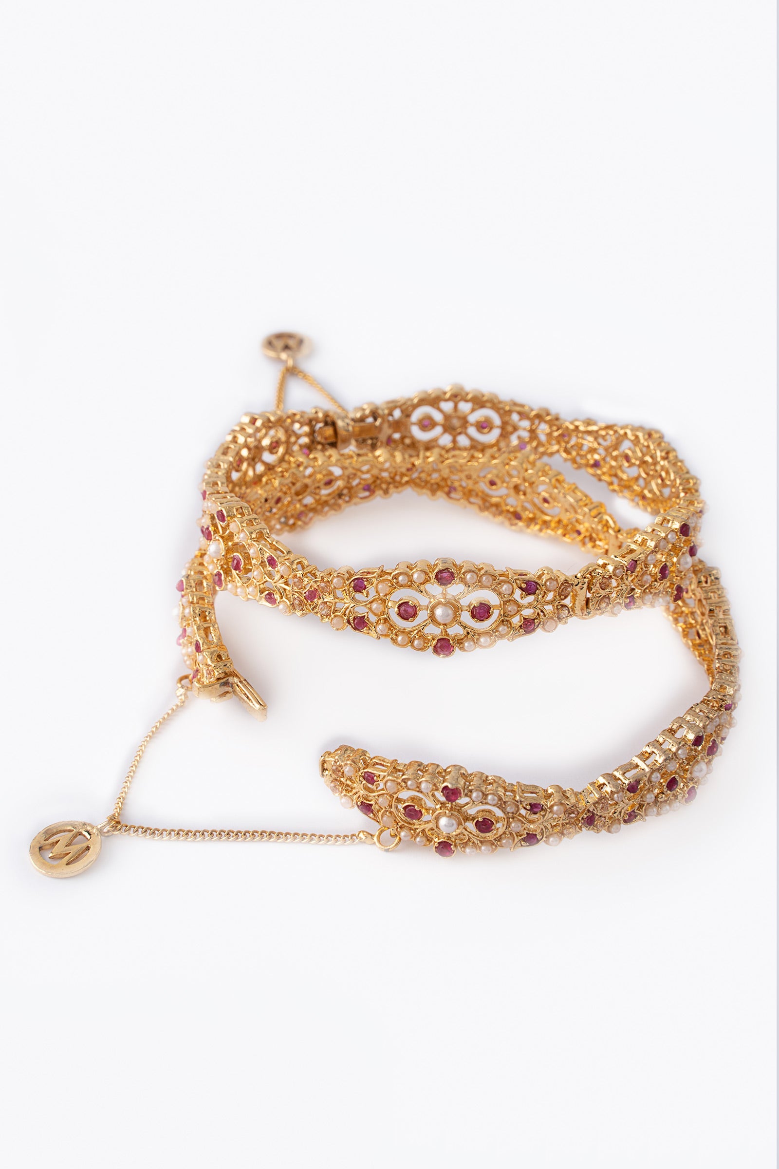 https://cdn.shopify.com/s/files/1/0620/8788/9062/files/JCHEA2501PinkChatham-1.jpg?v=1746541418