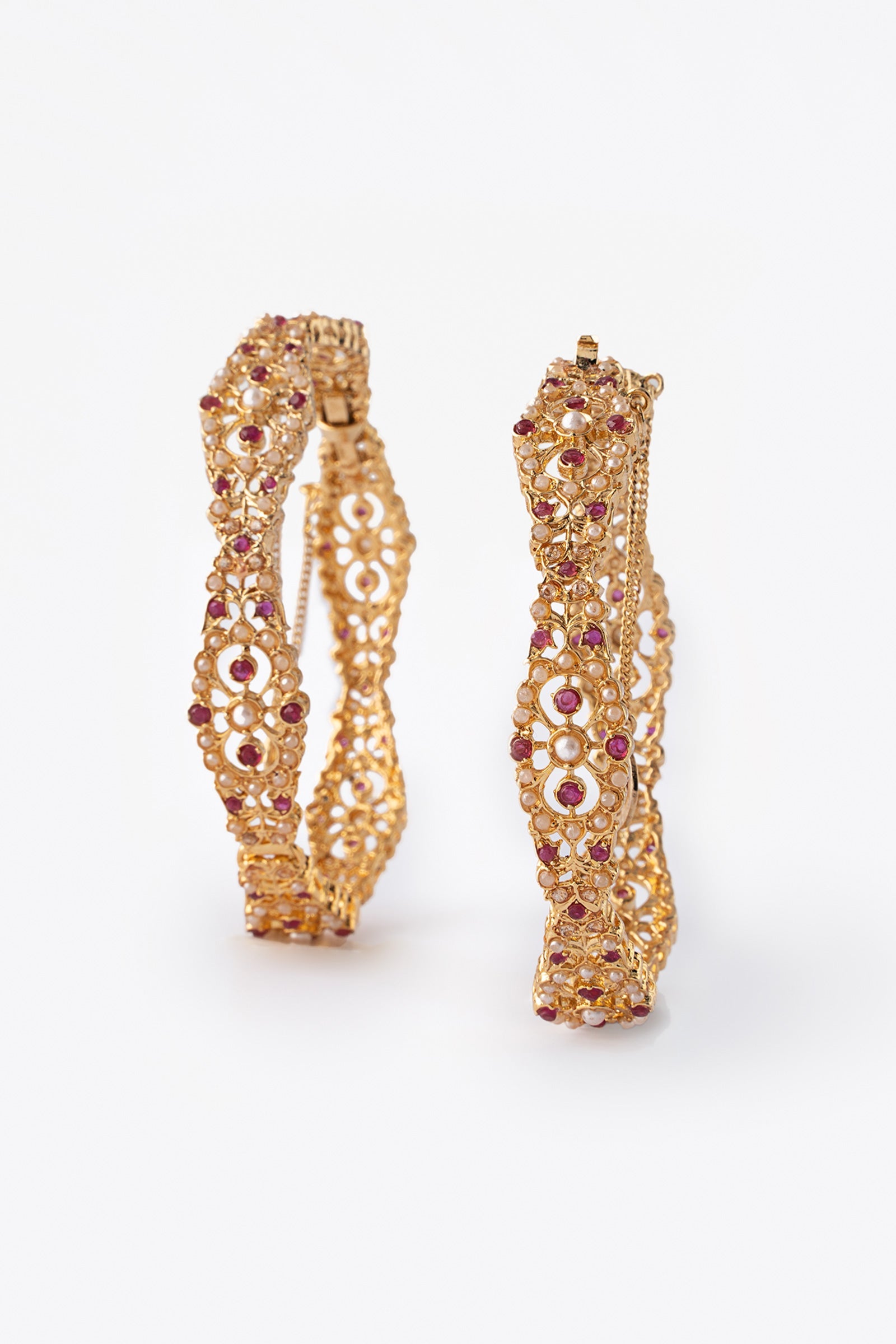 https://cdn.shopify.com/s/files/1/0620/8788/9062/files/JCHEA2501PinkChatham-2.jpg?v=1746541418