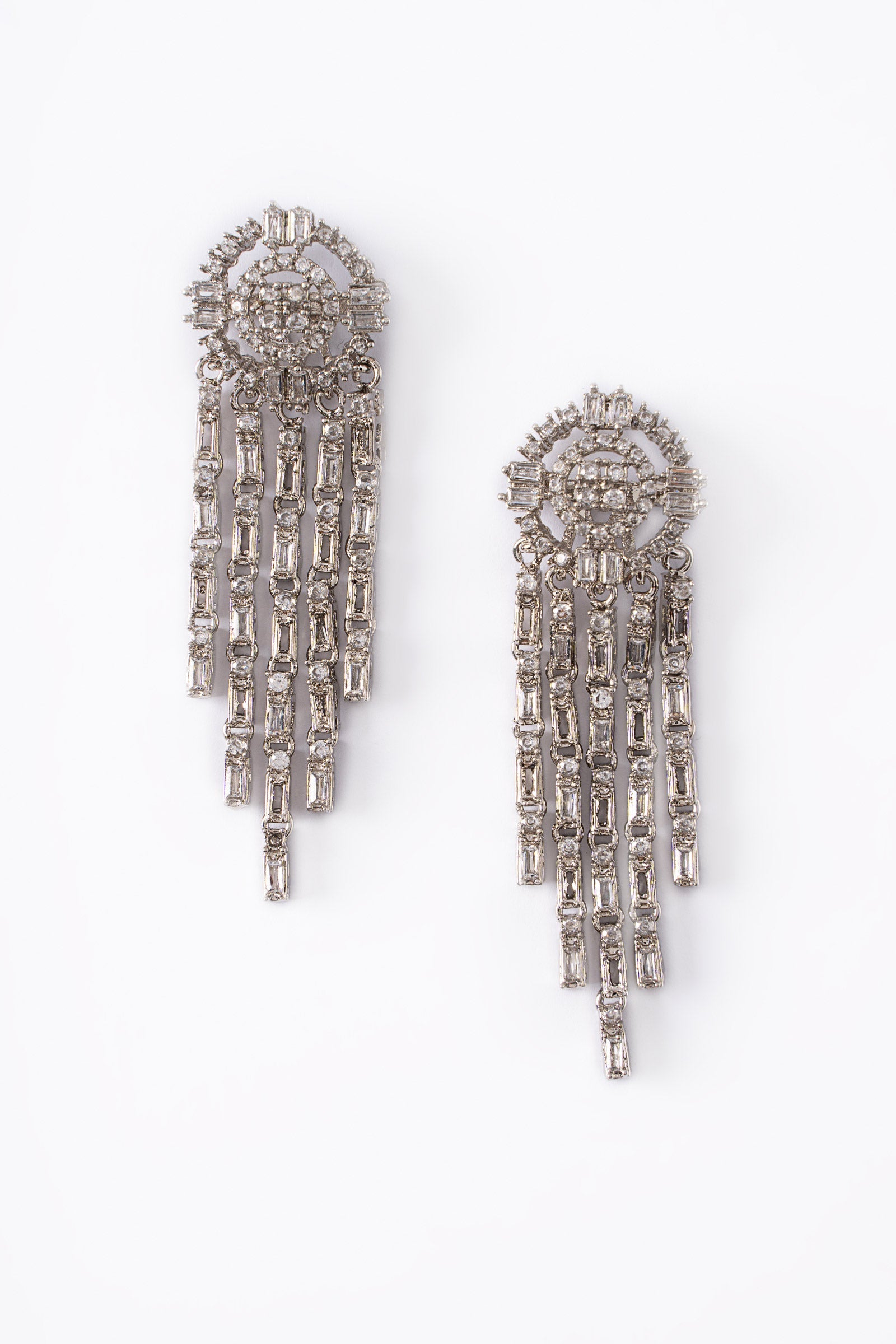 https://cdn.shopify.com/s/files/1/0620/8788/9062/files/JEREA2510WhiteZircon-1.jpg?v=1746542148
