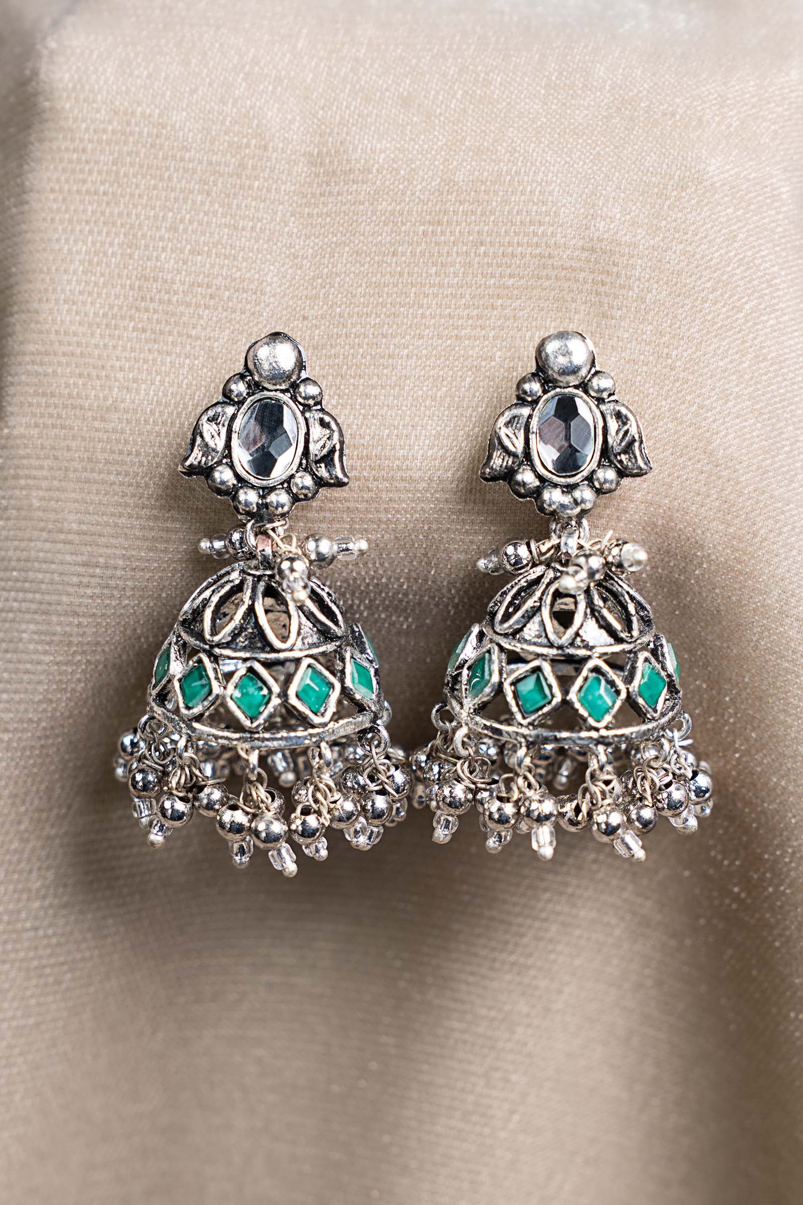Gulshab Jhumka