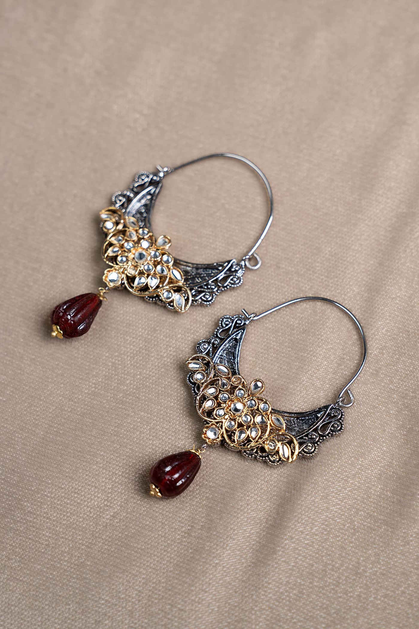 https://cdn.shopify.com/s/files/1/0620/8788/9062/files/JEREF2605RedOnyx_B.jpg?v=1769418439