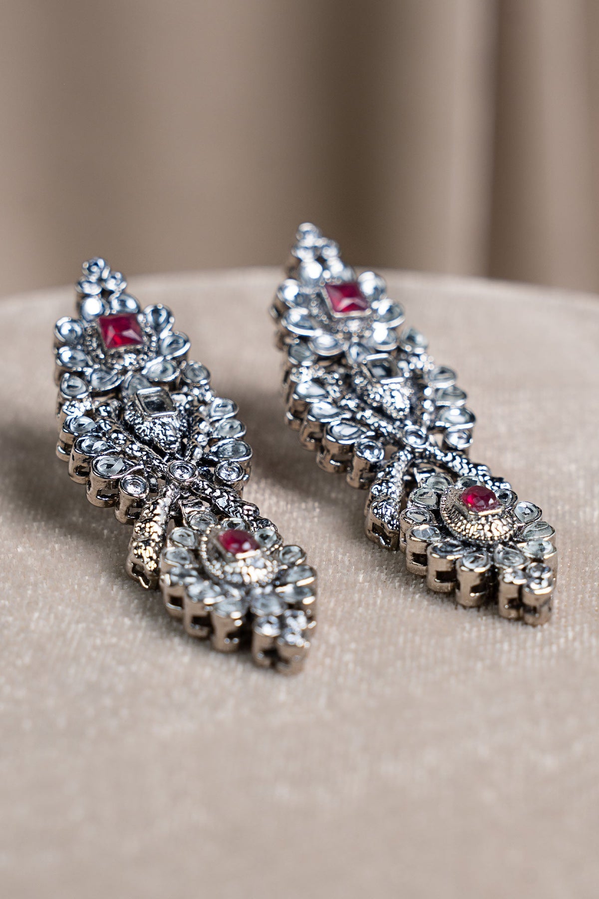 Zarghuna Earrings