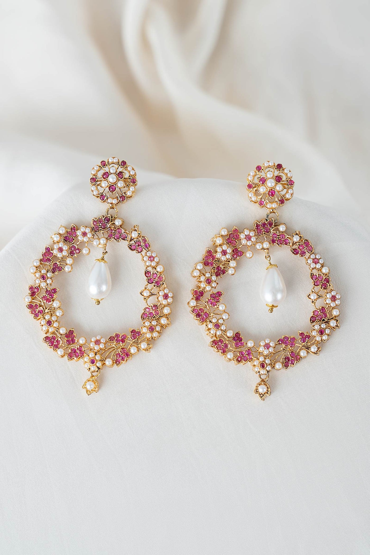 https://cdn.shopify.com/s/files/1/0620/8788/9062/files/JERW25-11PinkChatham_A.jpg?v=1758104815