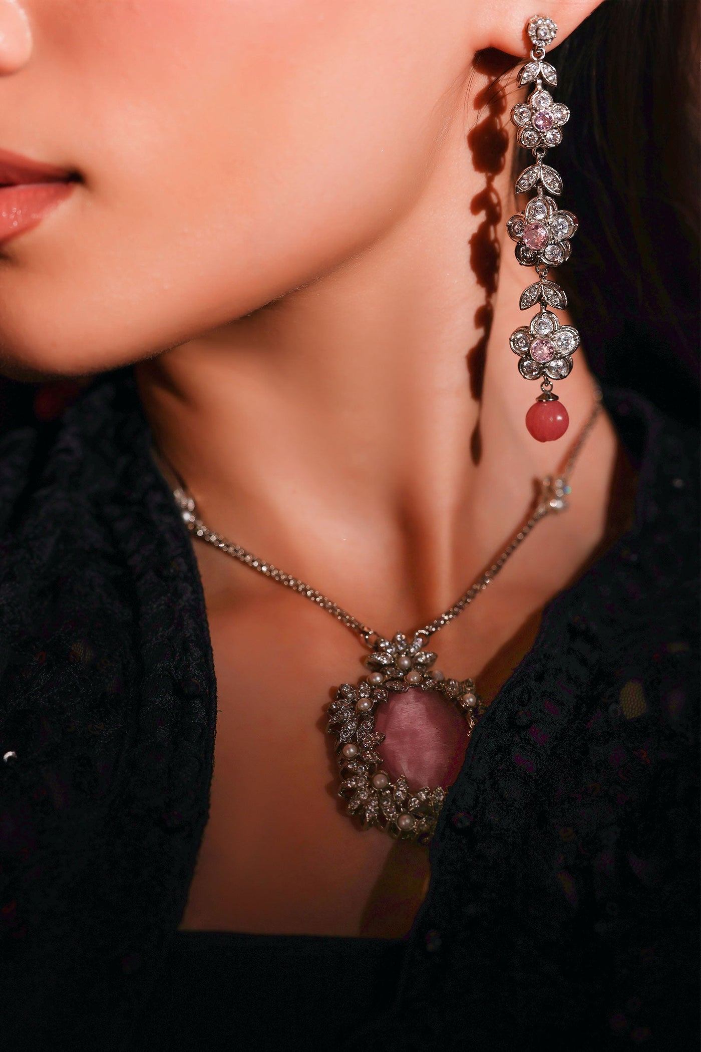 https://cdn.shopify.com/s/files/1/0620/8788/9062/files/JER_EA26_12_Light_Pink_E.jpg?v=1777535321