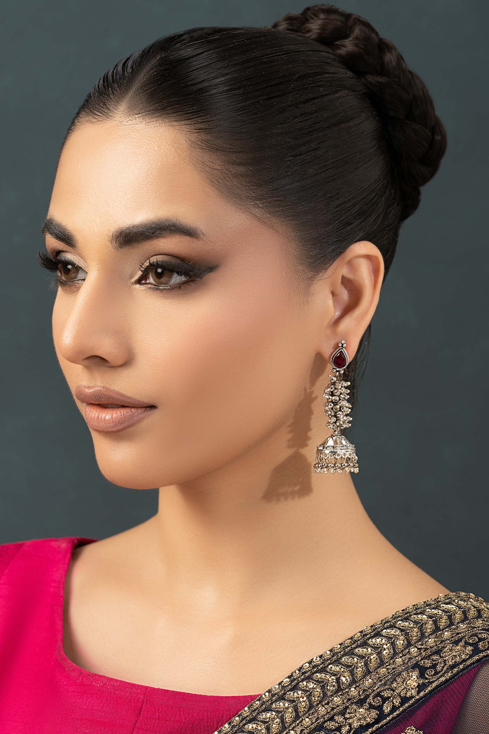 Nourhan Jhumka