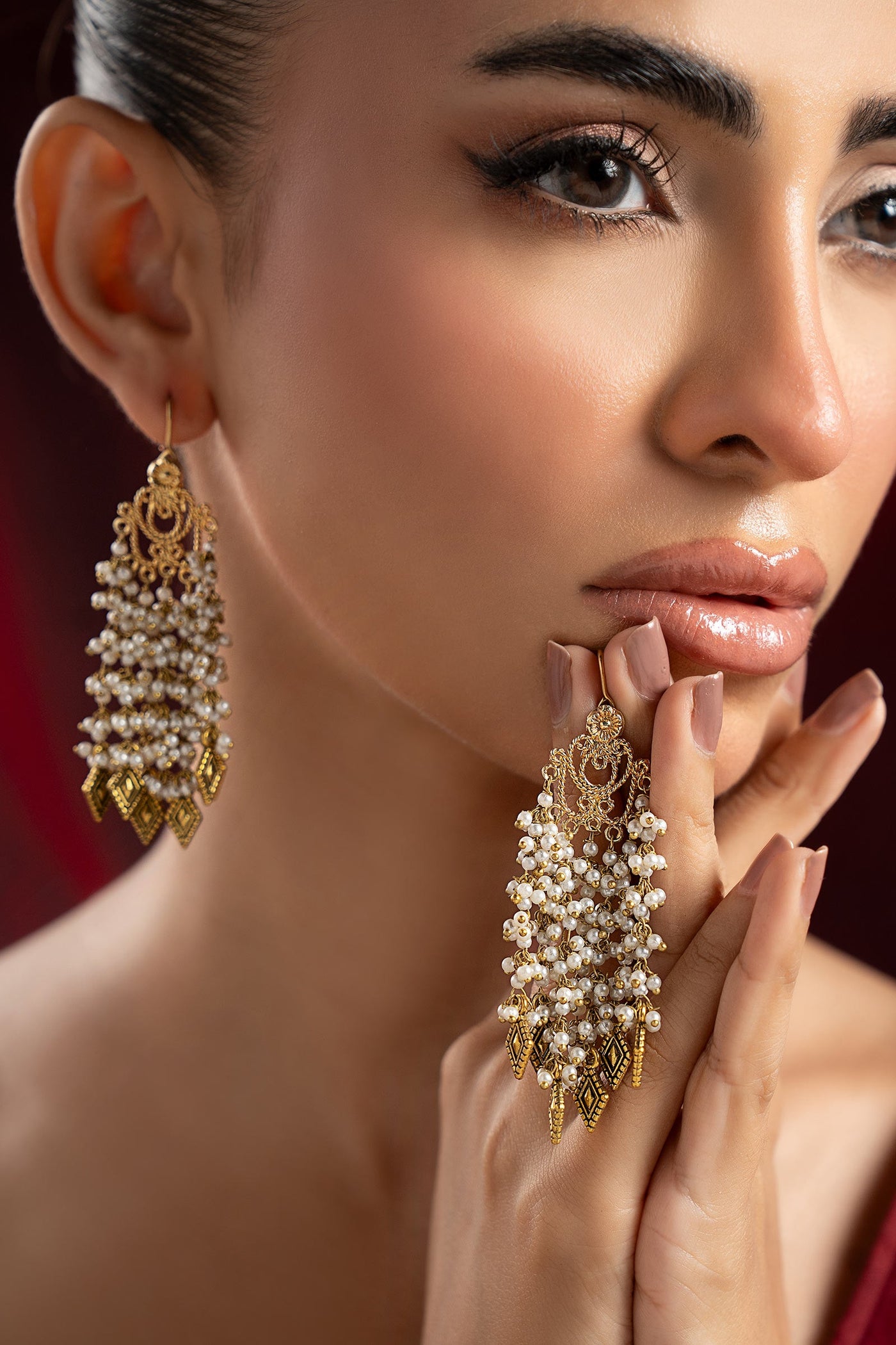 https://cdn.shopify.com/s/files/1/0620/8788/9062/files/JER_W25_12-A_Gold_Closeup_B.jpg?v=1759239009