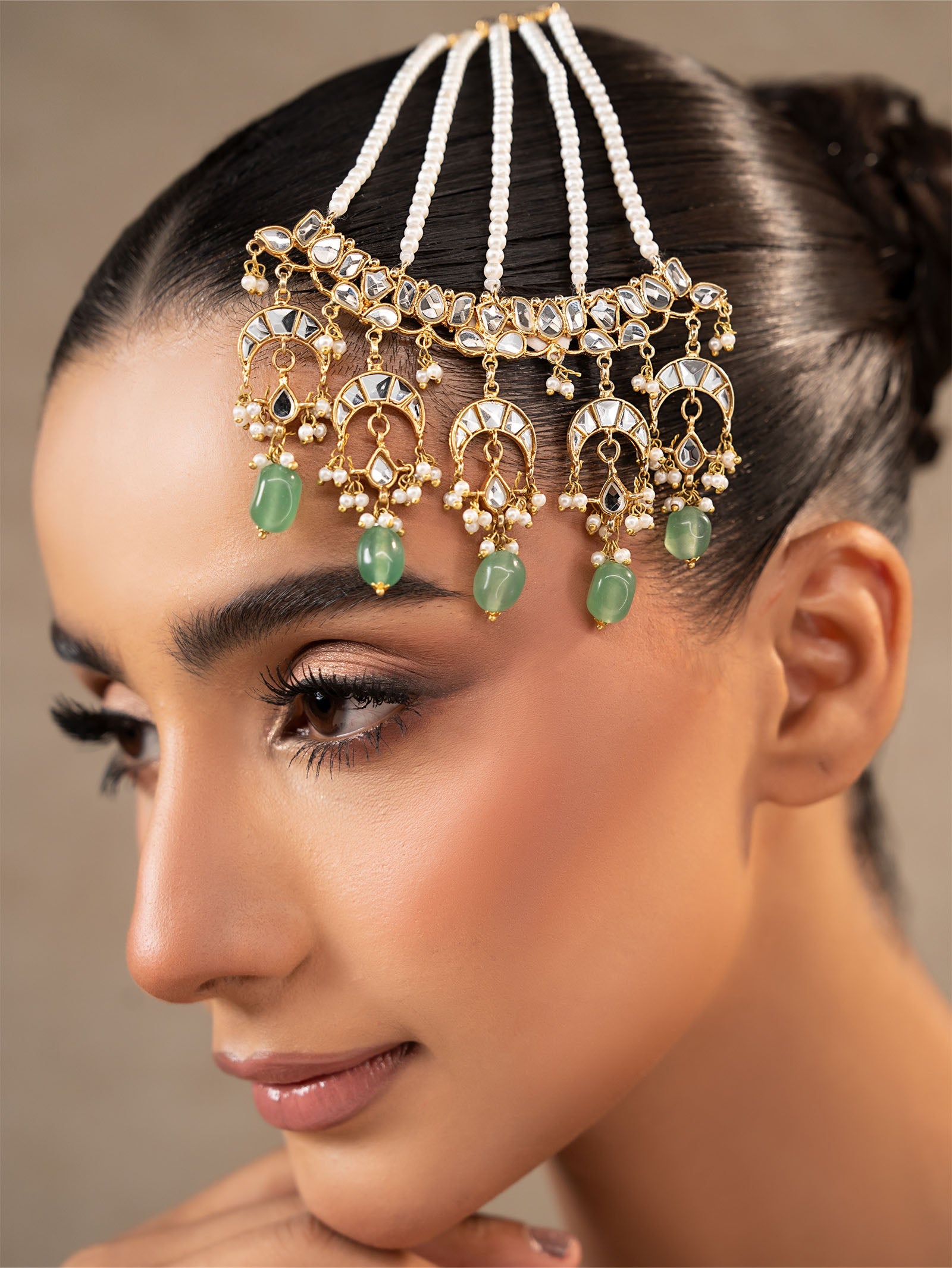 Chandrika Jhoomar