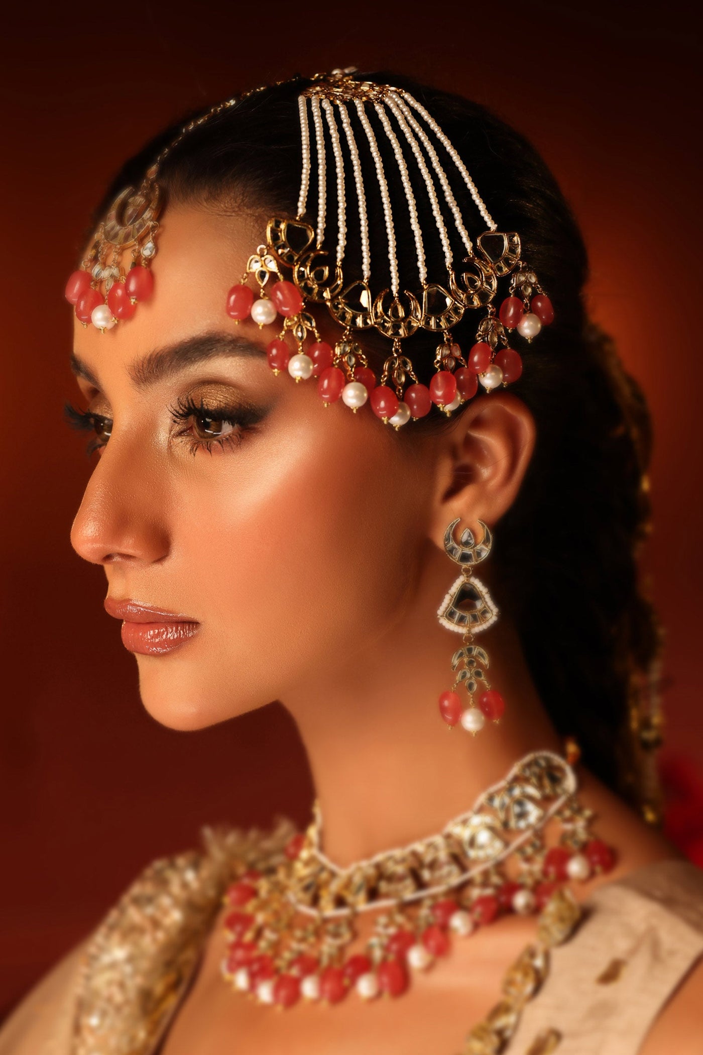 Gauhar Jhoomar