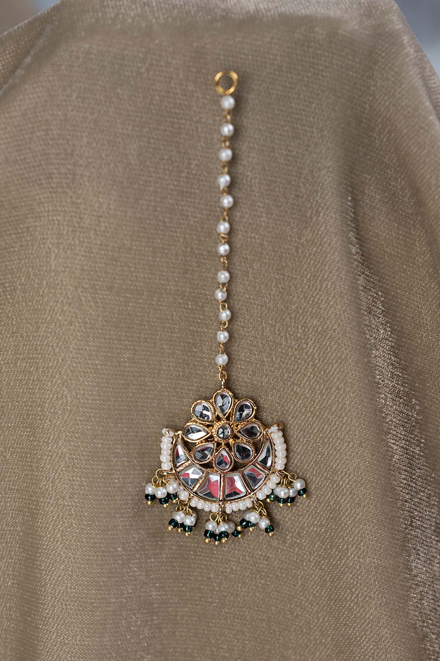 Nishara Tikka