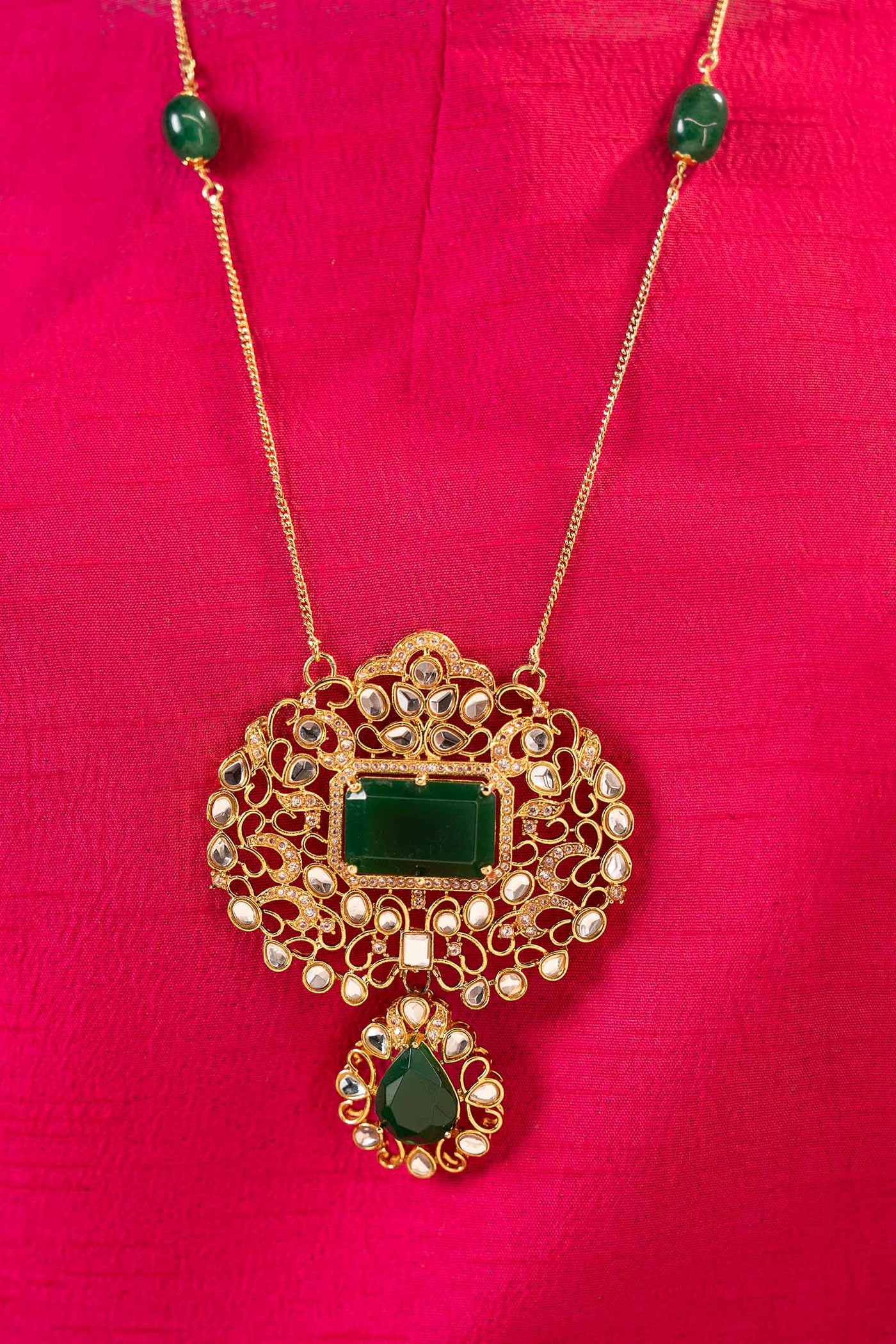 Zirelle Pendant